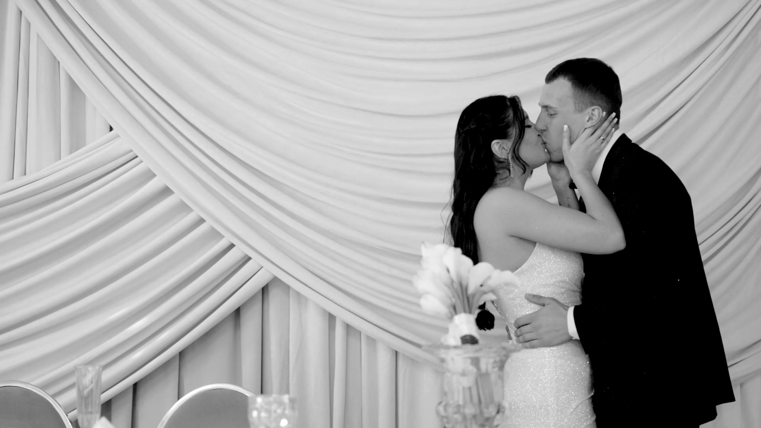 Свадебный видеооператор Брянск. Узнать стоимость