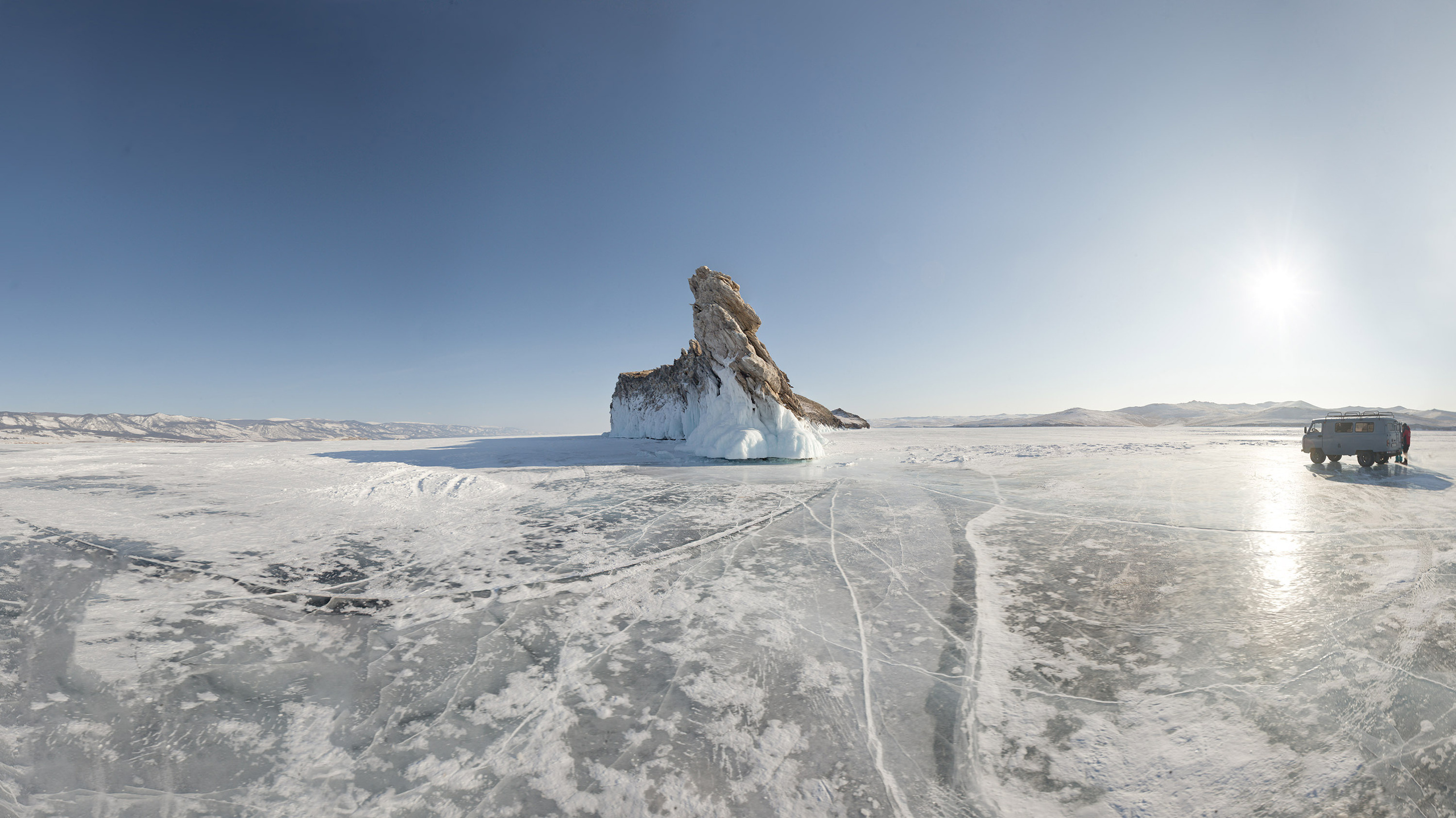 Мыс, Огой, байкал, красивое место, запоминающееся, локация, местодляпосещения, поездка, зимой, лёд, утёс, камни, солнце