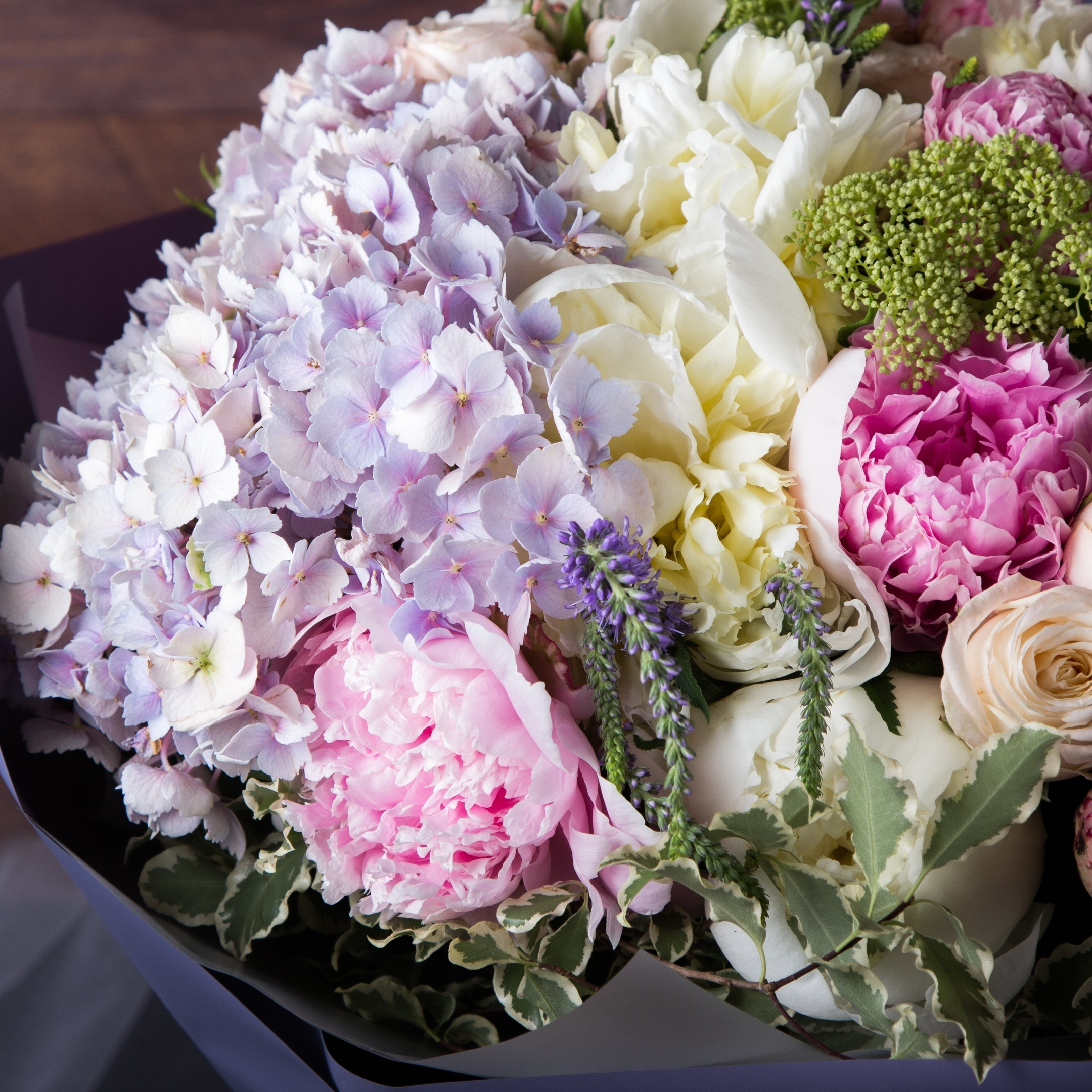 Букет пионы, розы, вероника, гортензия. Флорист Маргарита Гладкова
