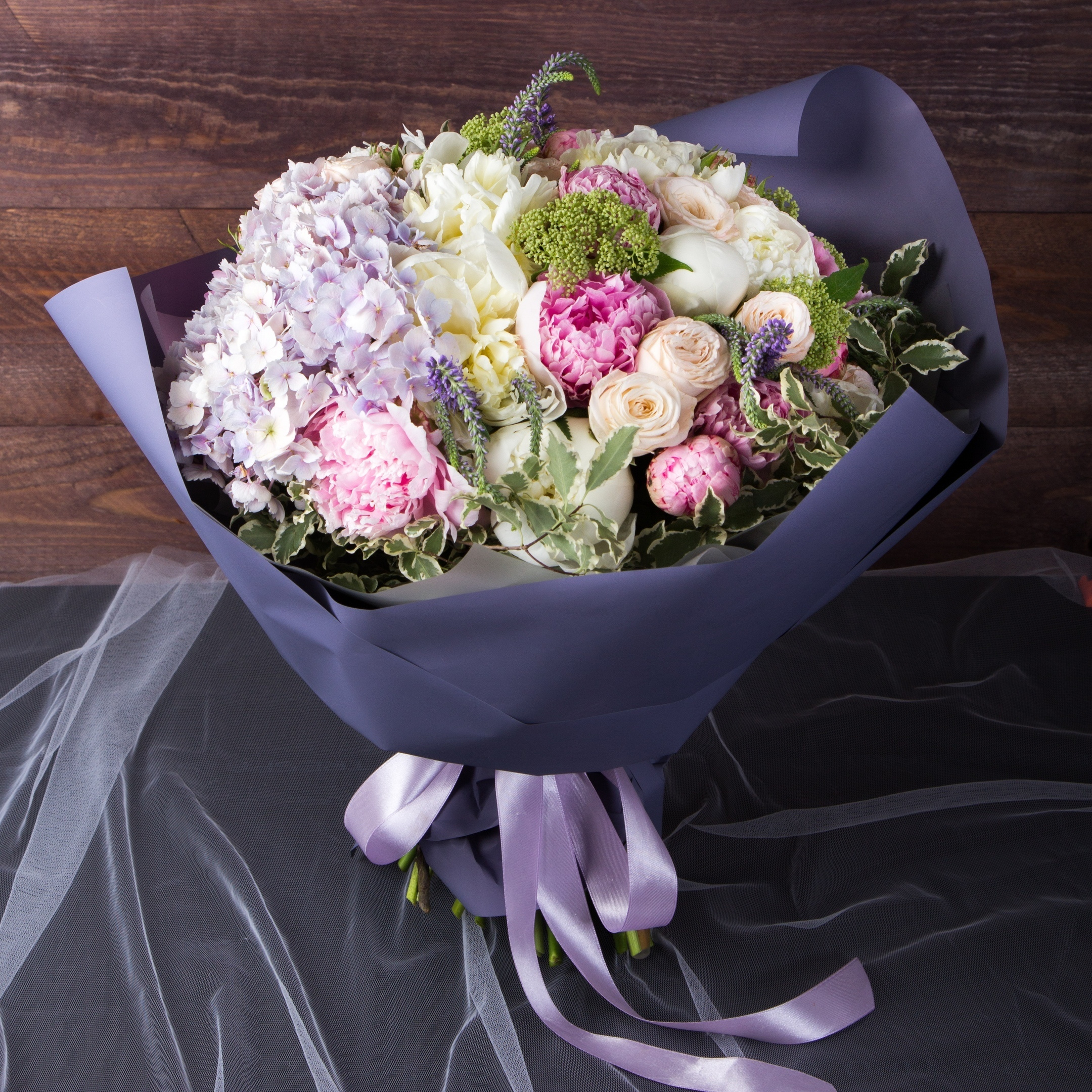 Букет пионы, розы, вероника, гортензия. Флорист Маргарита Гладкова