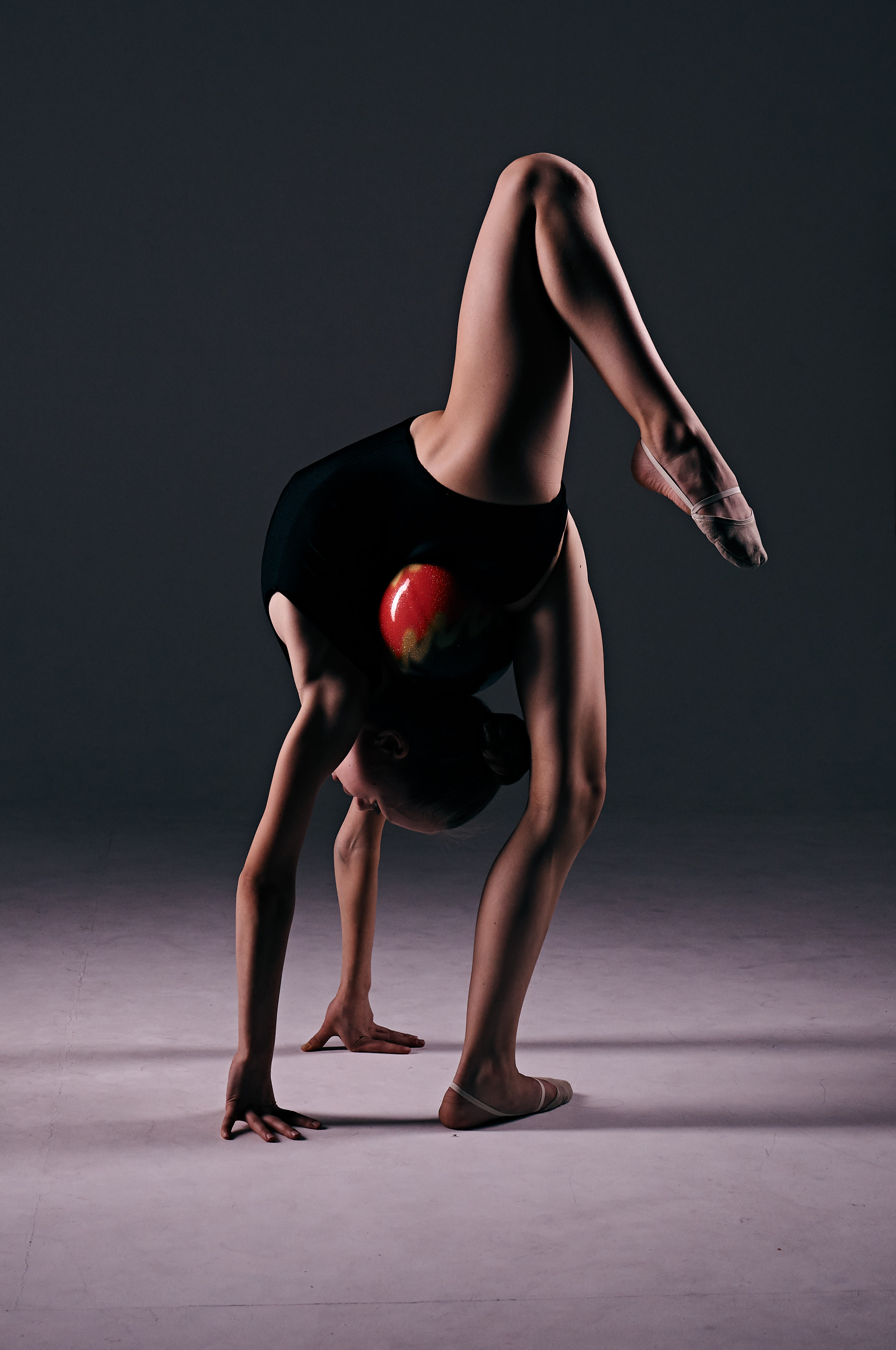 Контакты. Фотограф в Екатеринбурге Наталия Нарышкина, бизнес контент, танец