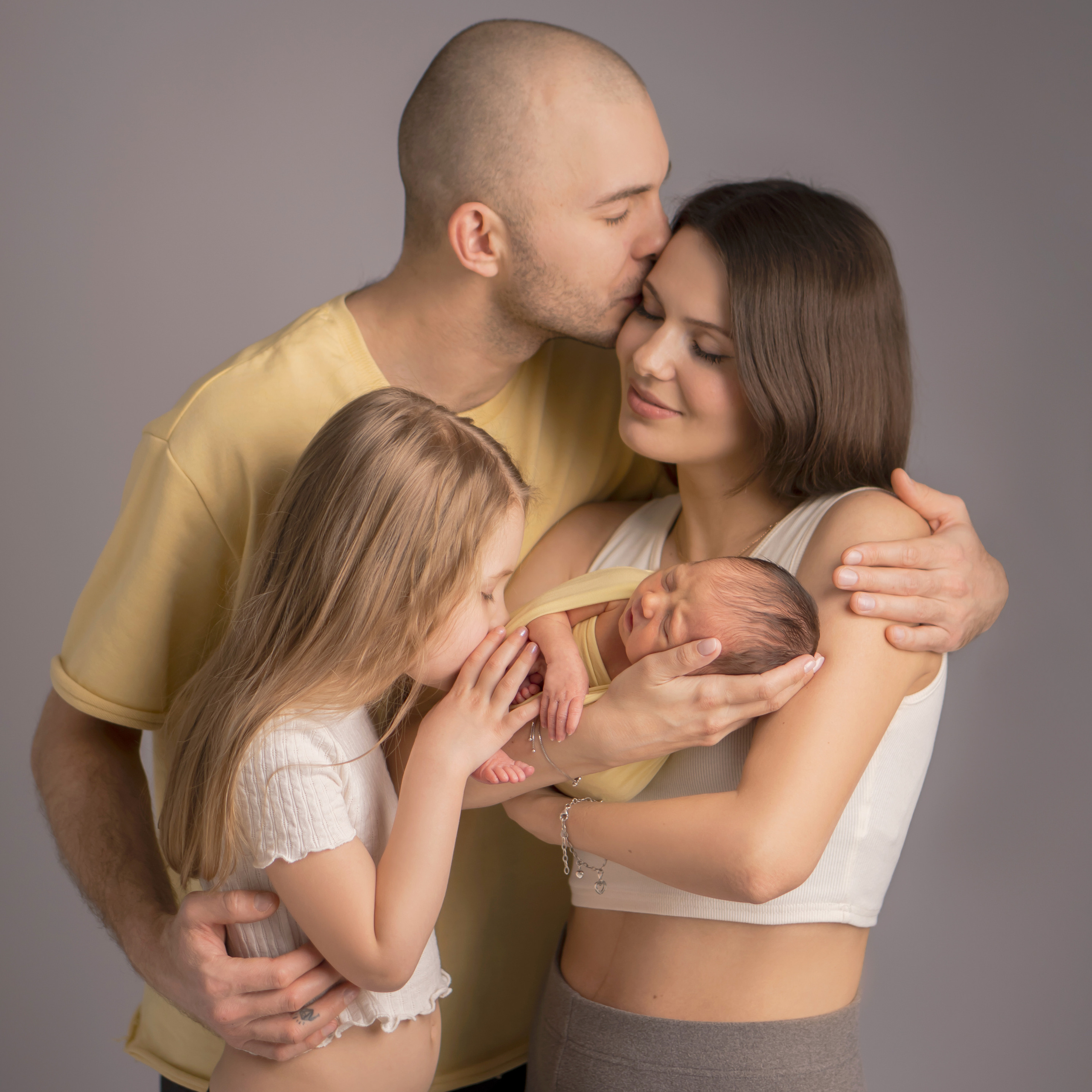 Тарифы. Фотограф новорожденных, беременности и семейных фотосессий в Томске