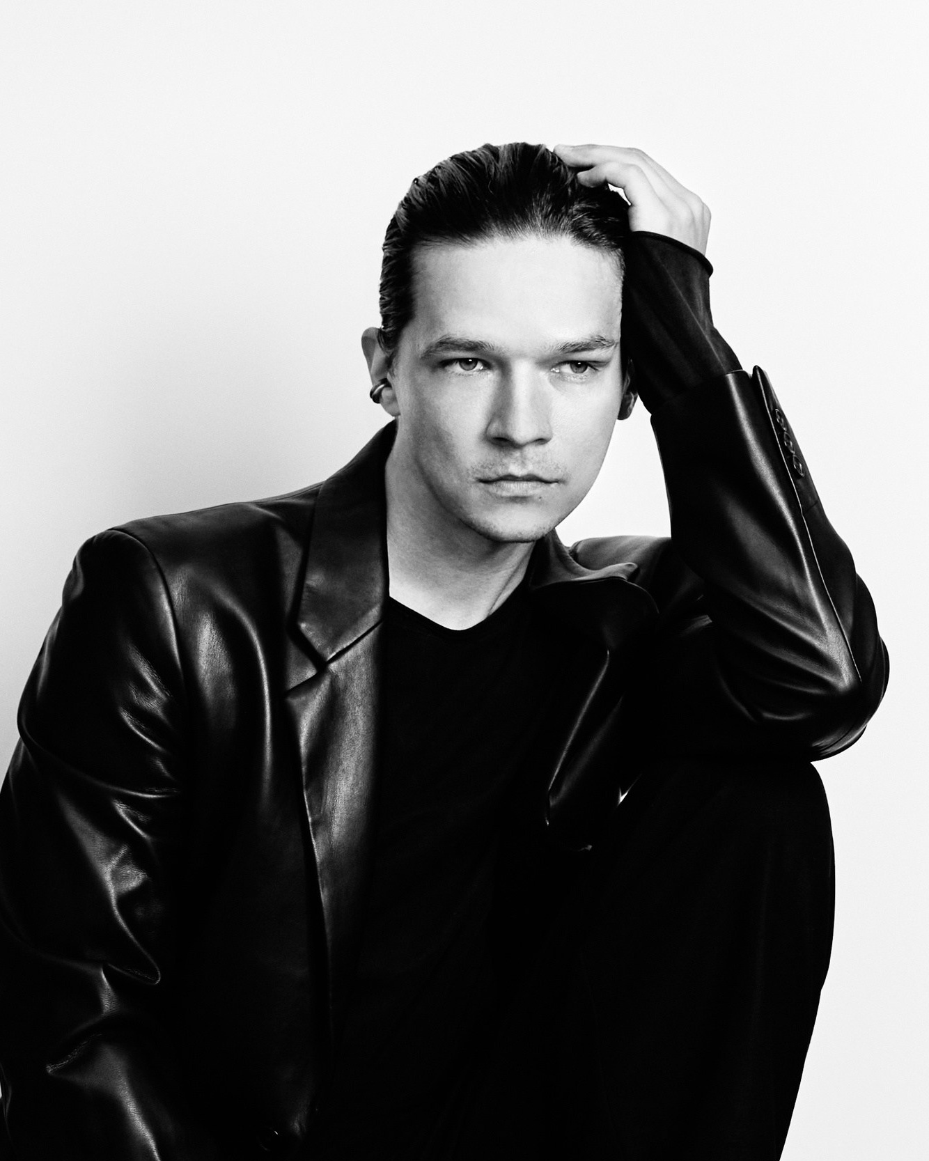 CONTACT. SHONGIN SERGEI