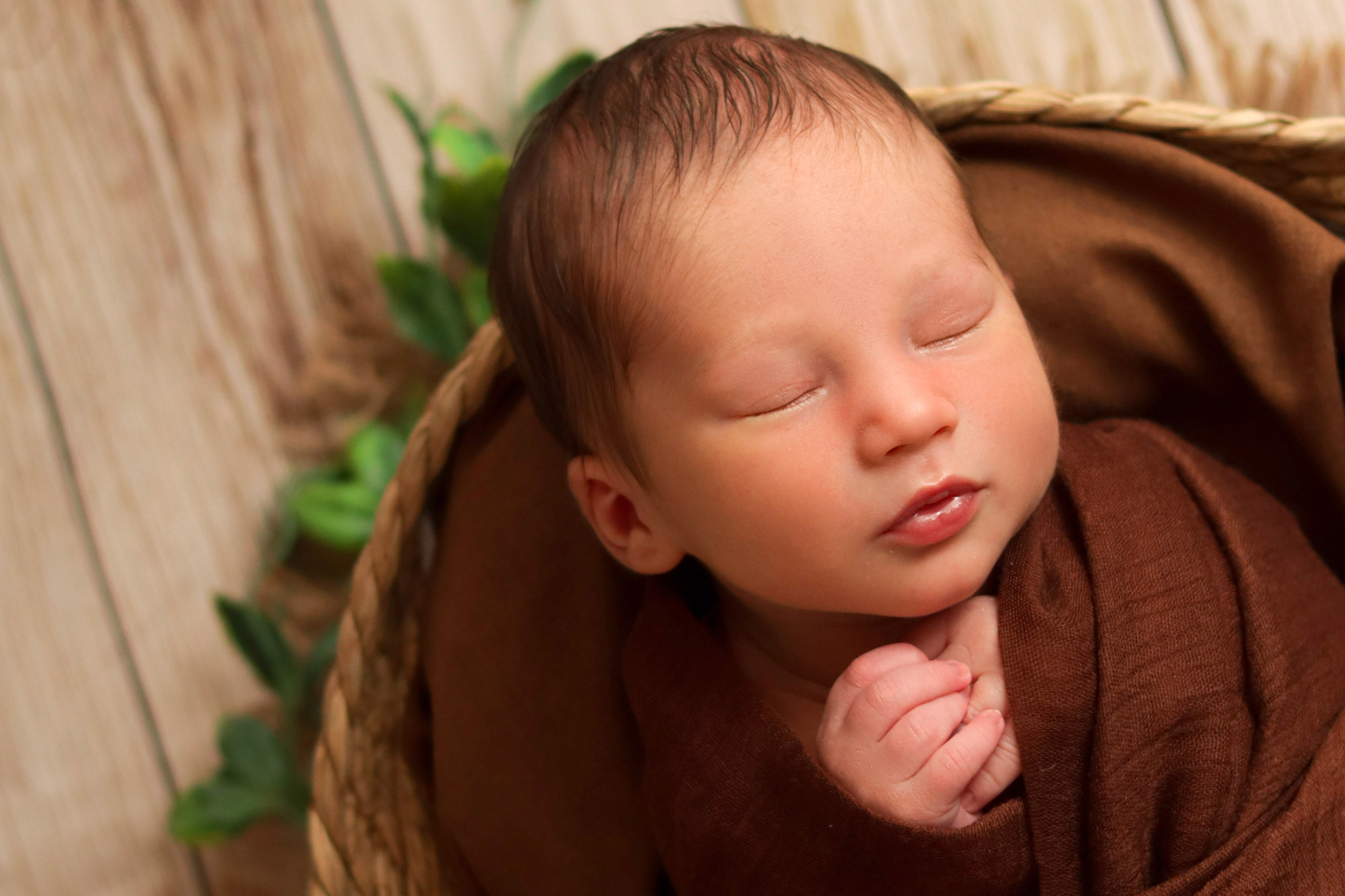 Когда лучше записываться на фотосессию ньюбор?. Фотограф новорожденных в г. Барнаул Ренпенинг Катерина