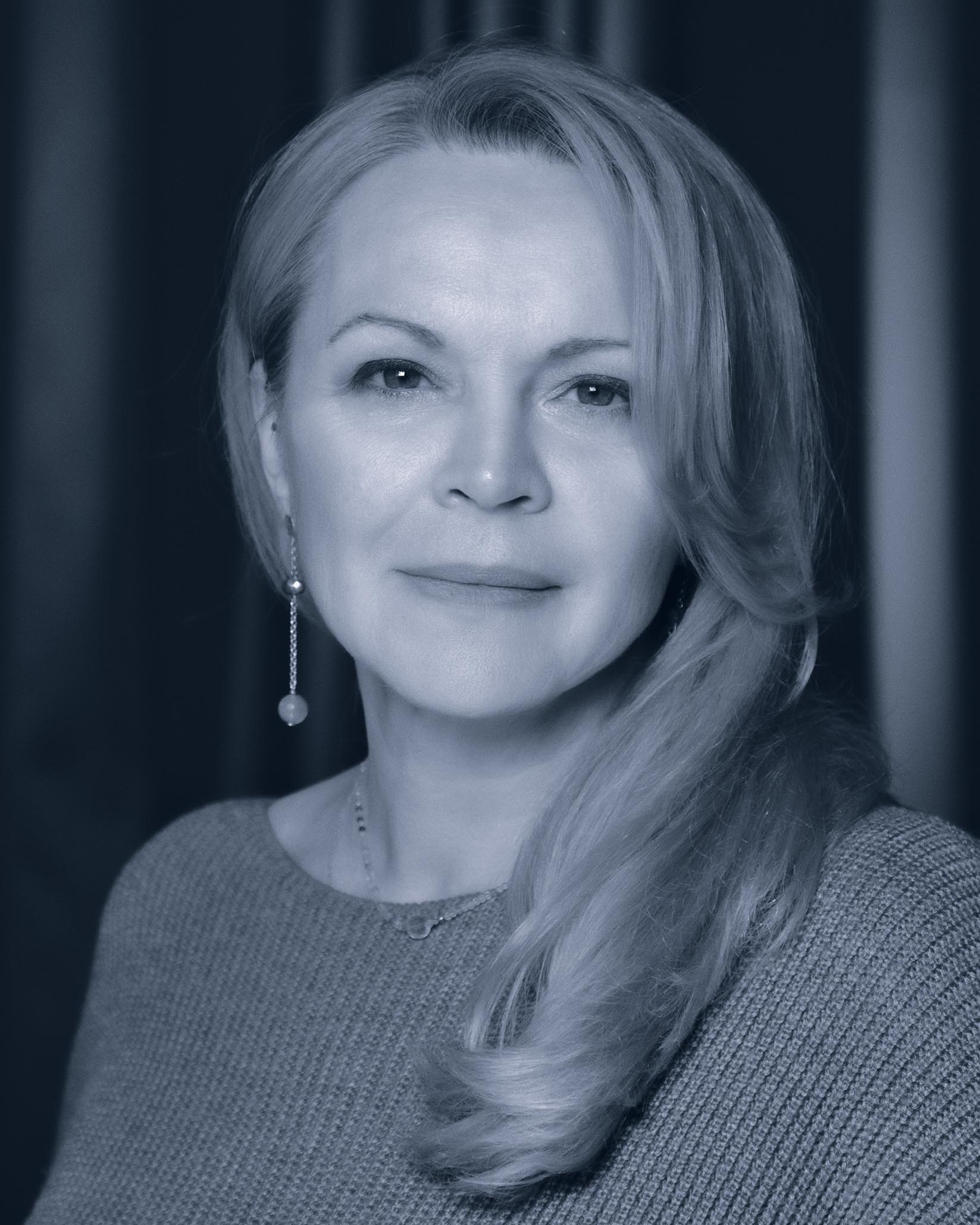 Продюсер Нина Комарова