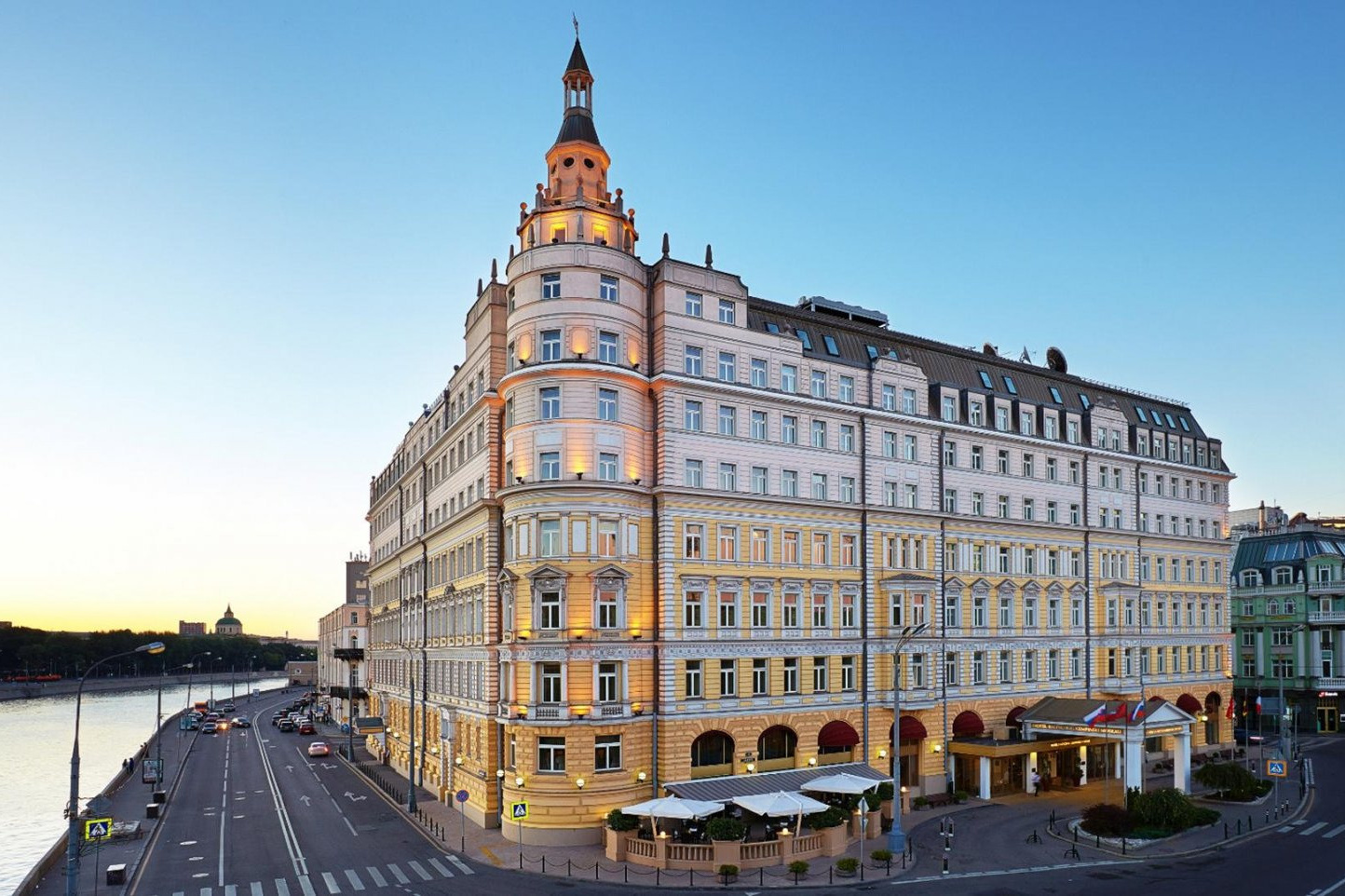 Красивые отели Москвы. Фото Радости. Свадебный и семейный фотограф в Москве Юлия Самойлова