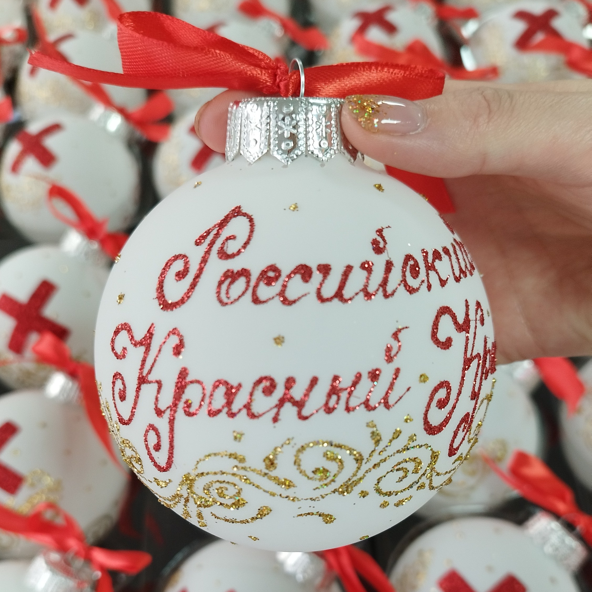 Портфолио — 9. Художественная ручная роспись елочных шаров, корпоративные подарки и восковые аромасвечи