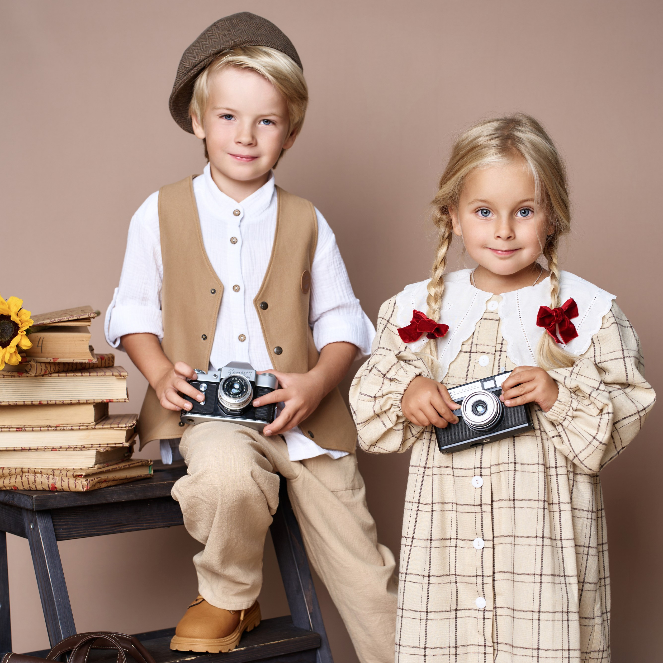 Стильные выпускные альбомы, детские фотосессии, сюжетные оживающие фотографии