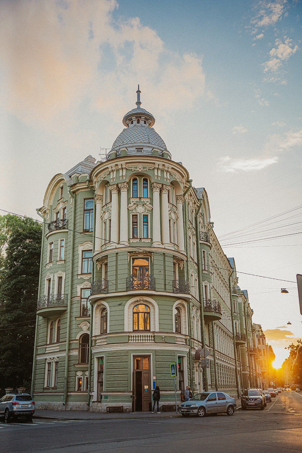 Пешком по Петроградке: доходный дом Колобовых. Фотограф и искусствовед в Туле и Санкт-Петербурге Нелли Некрасова