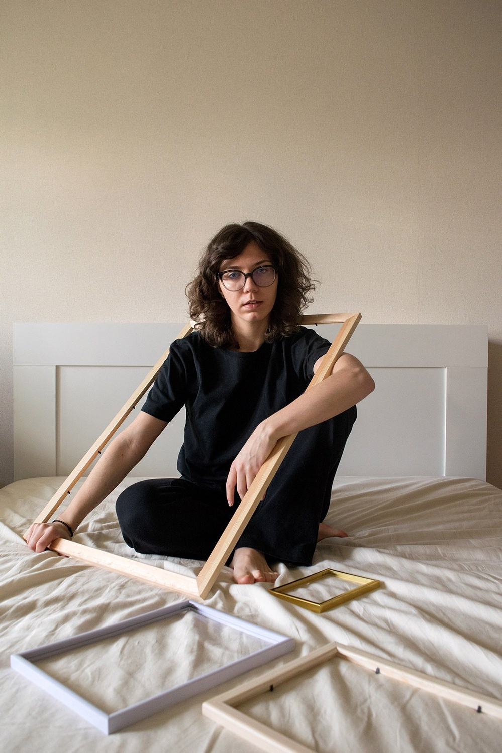 About. Aliaksandra Svirelina