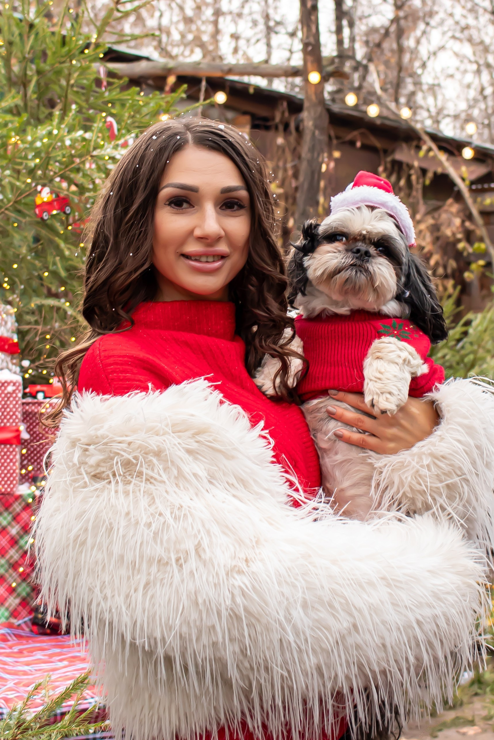 Женская зимняя фотосессия на природе, уютный образ, фотограф Карасёва Елена