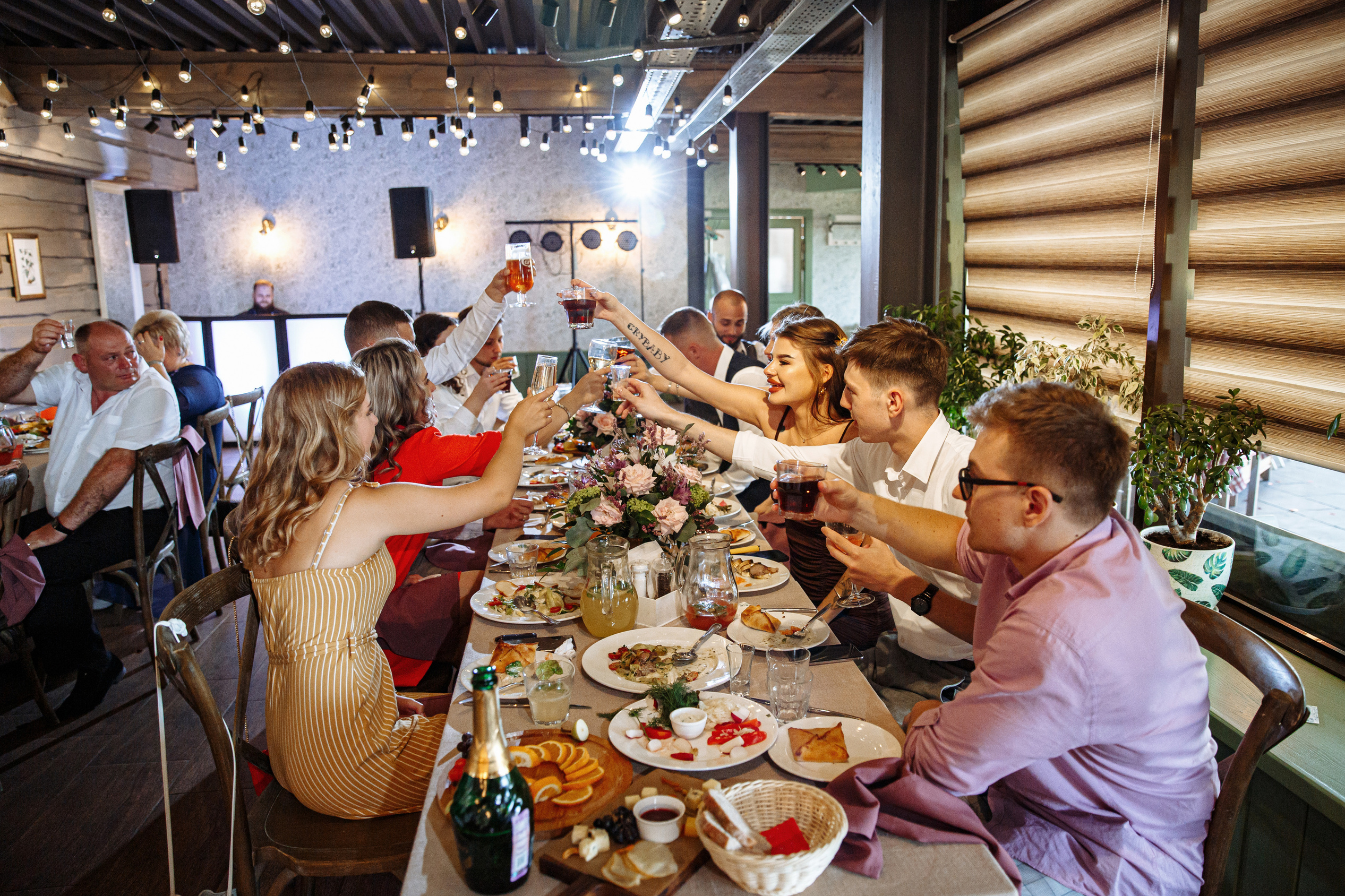 Особенности организации свадебного банкета. Меню на свадьбу. Свадебный фотограф Москва и МО Сергей Киржаев