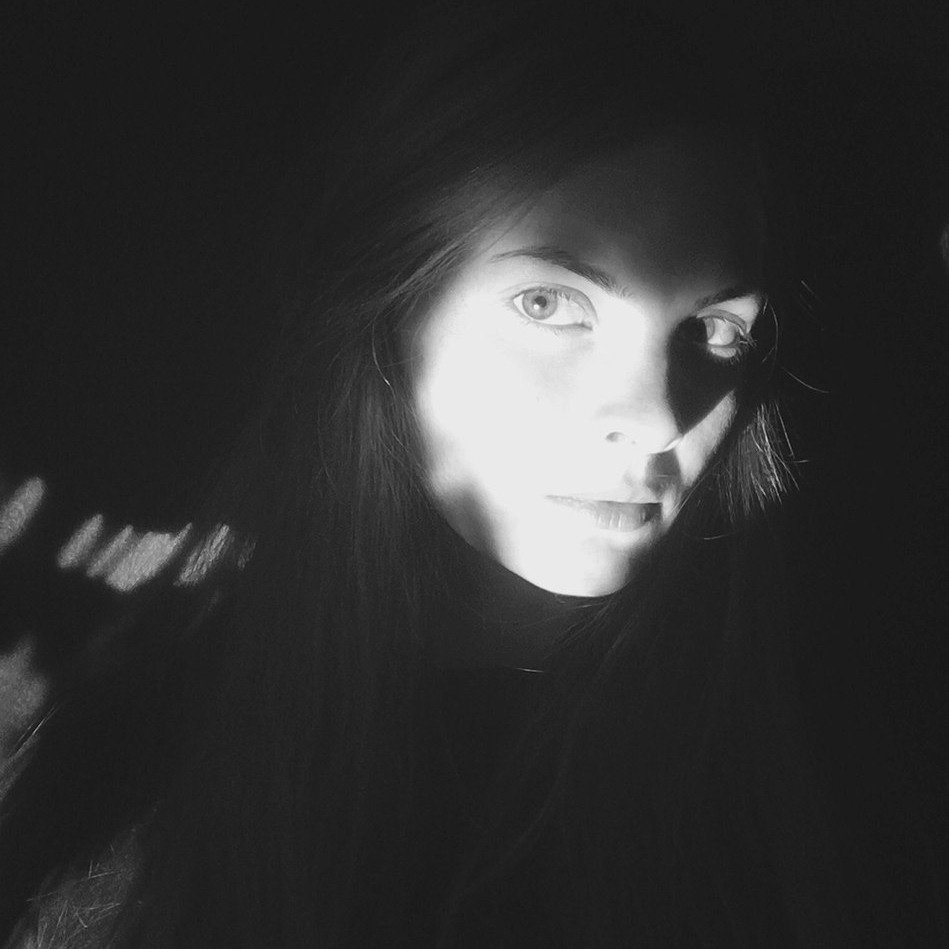 ОБО МНЕ. Soulstamina ~ graphic designer & visual artist from St.Petersburg