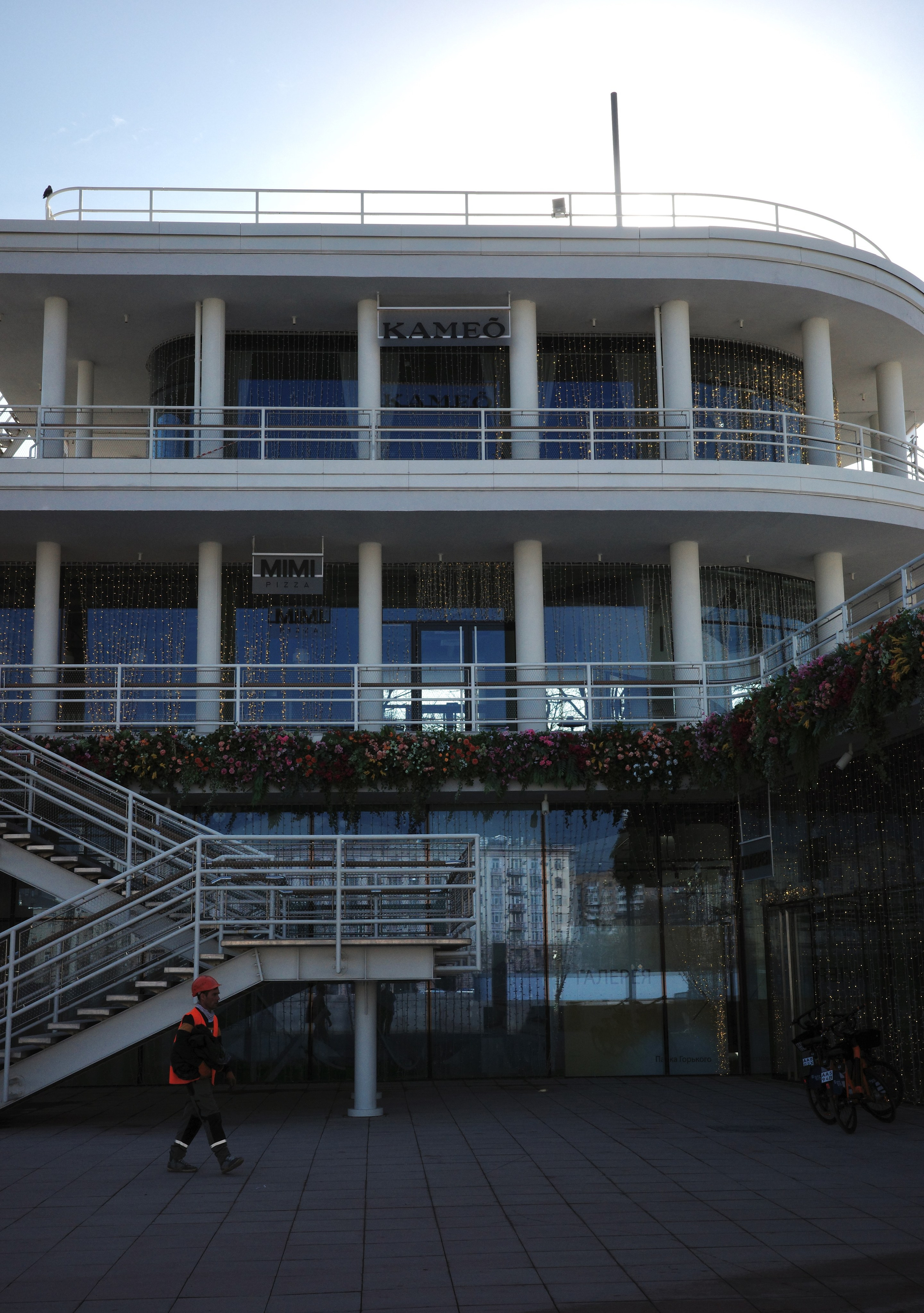 Новая Пушкинская набережная парка Горького 2026: 33 фото до скорого открытия. Проект «Фотокладовка»: блог уличной фотографии в формате street photo