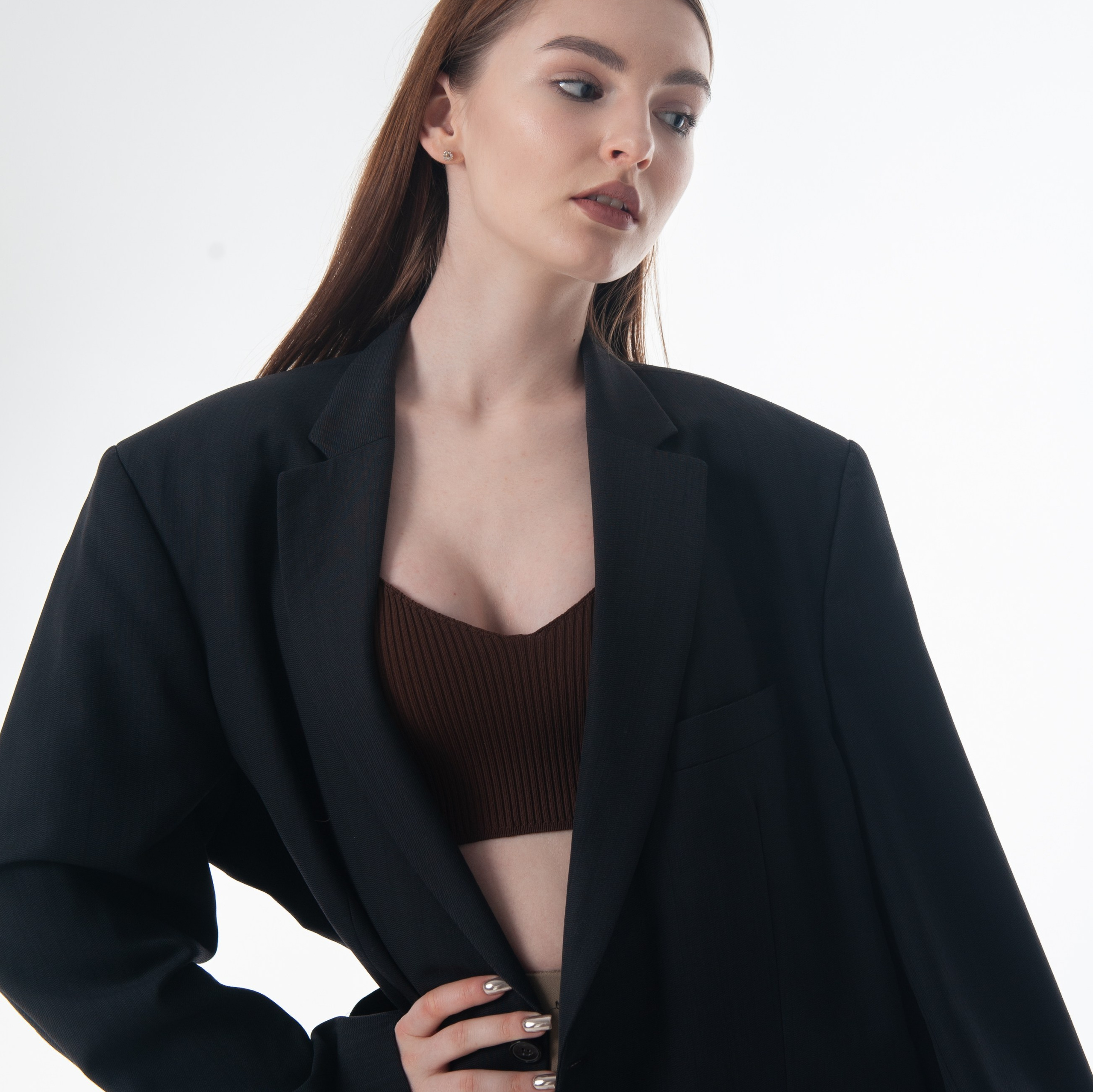  Съёмка в павильоне. Профессиональная фотосессия. Запись в студии. Студийное производство . Студийная фиксация. Записывающая 