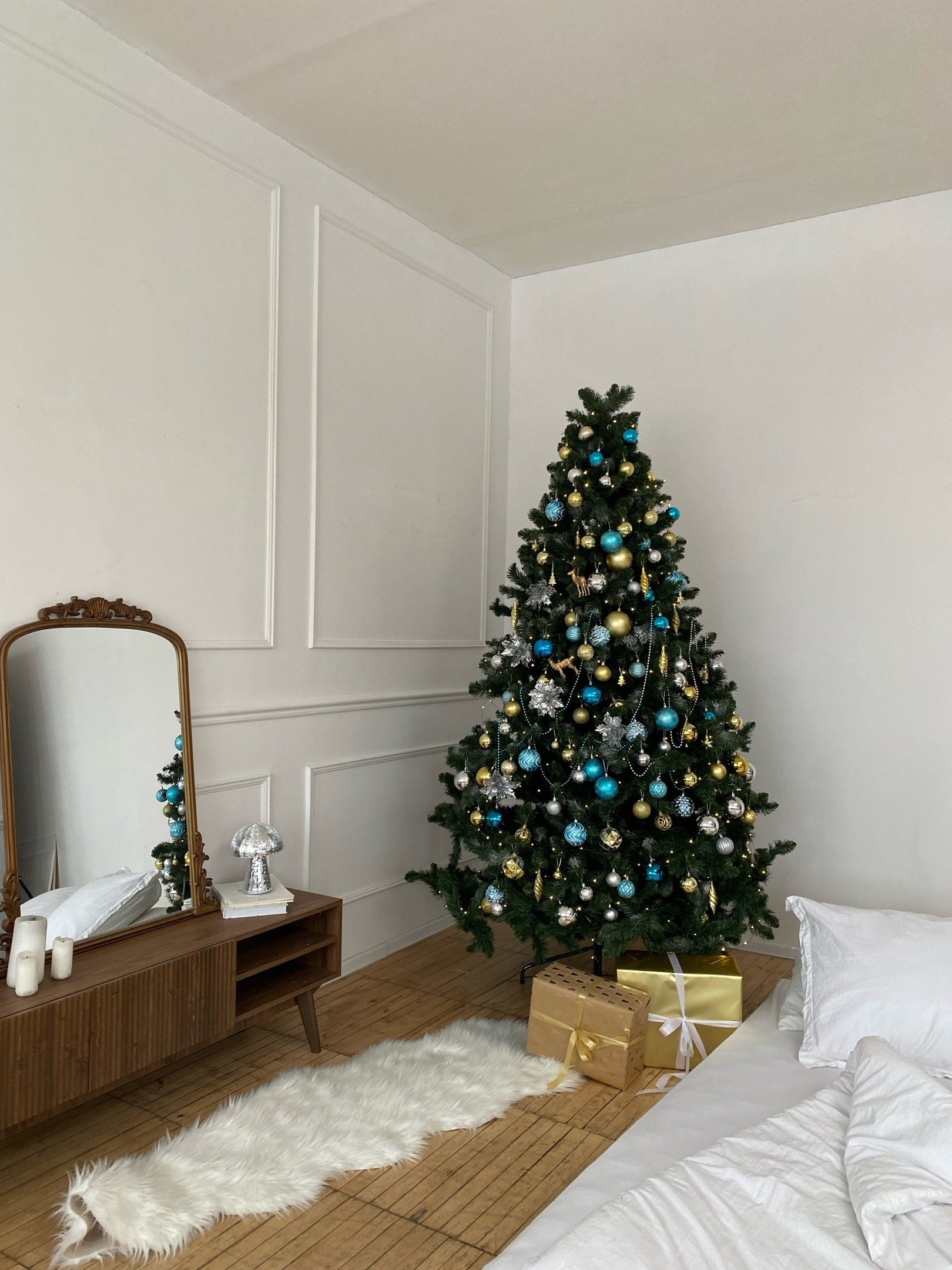 Фотостудии с новогодним интерьером 2024-2025. Детский и семейный фотограф в Екатеринбурге