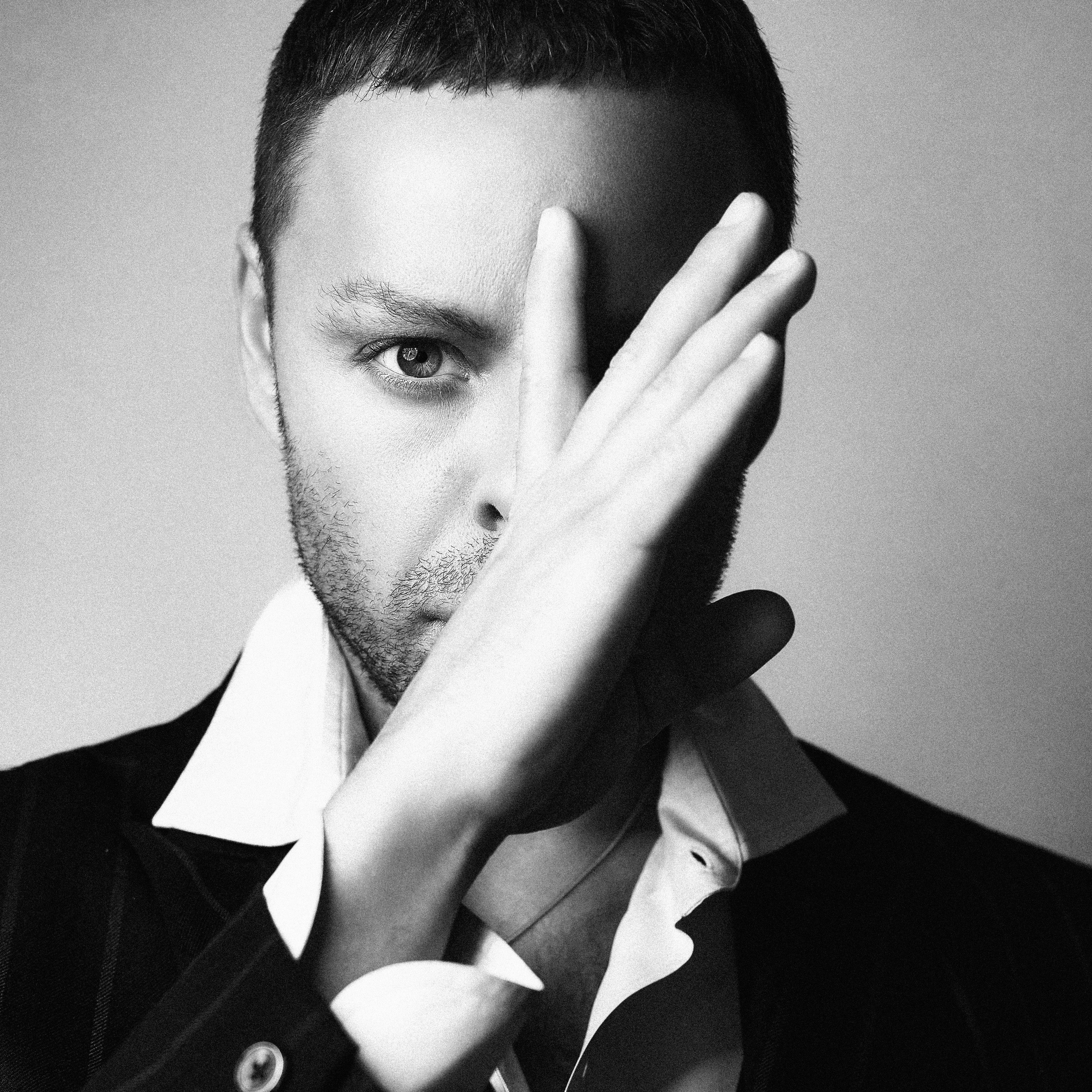 Контакты. Андрей Лоос фотограф стилист Москва