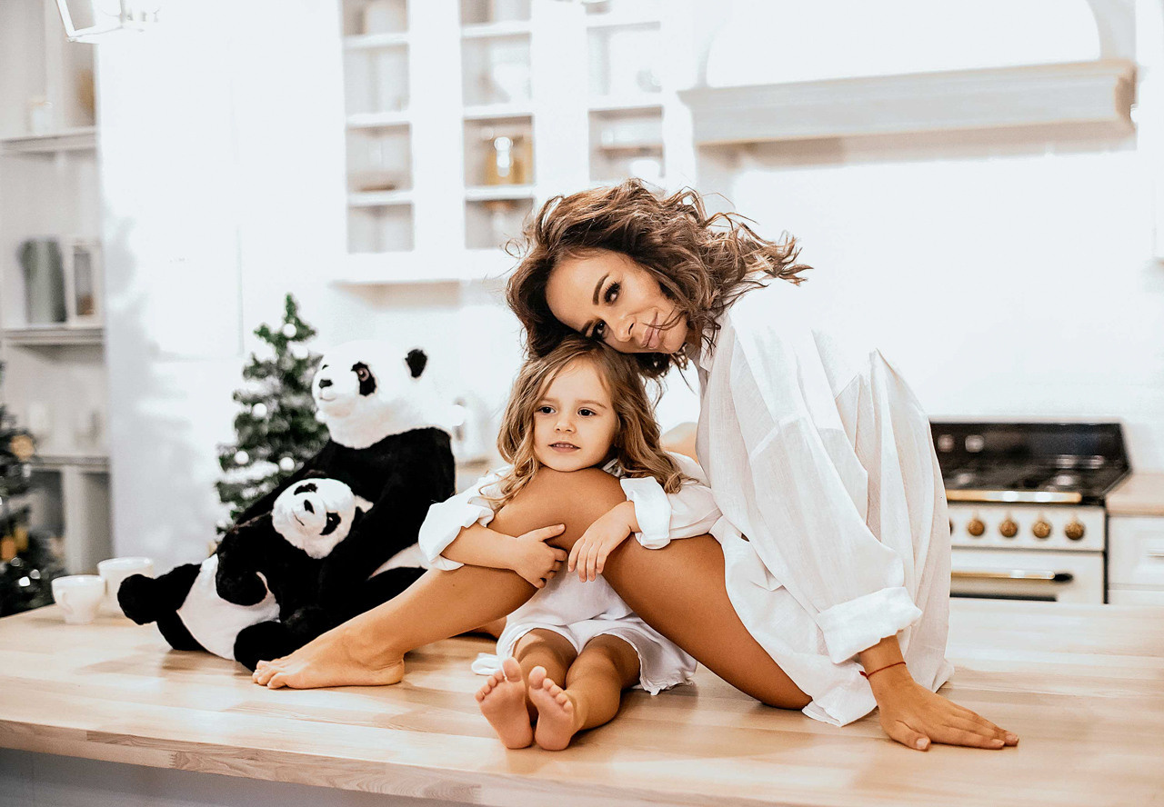 Фотосессия для мамочки с ребенком. Живые снимки! Фотограф Даша Бендер