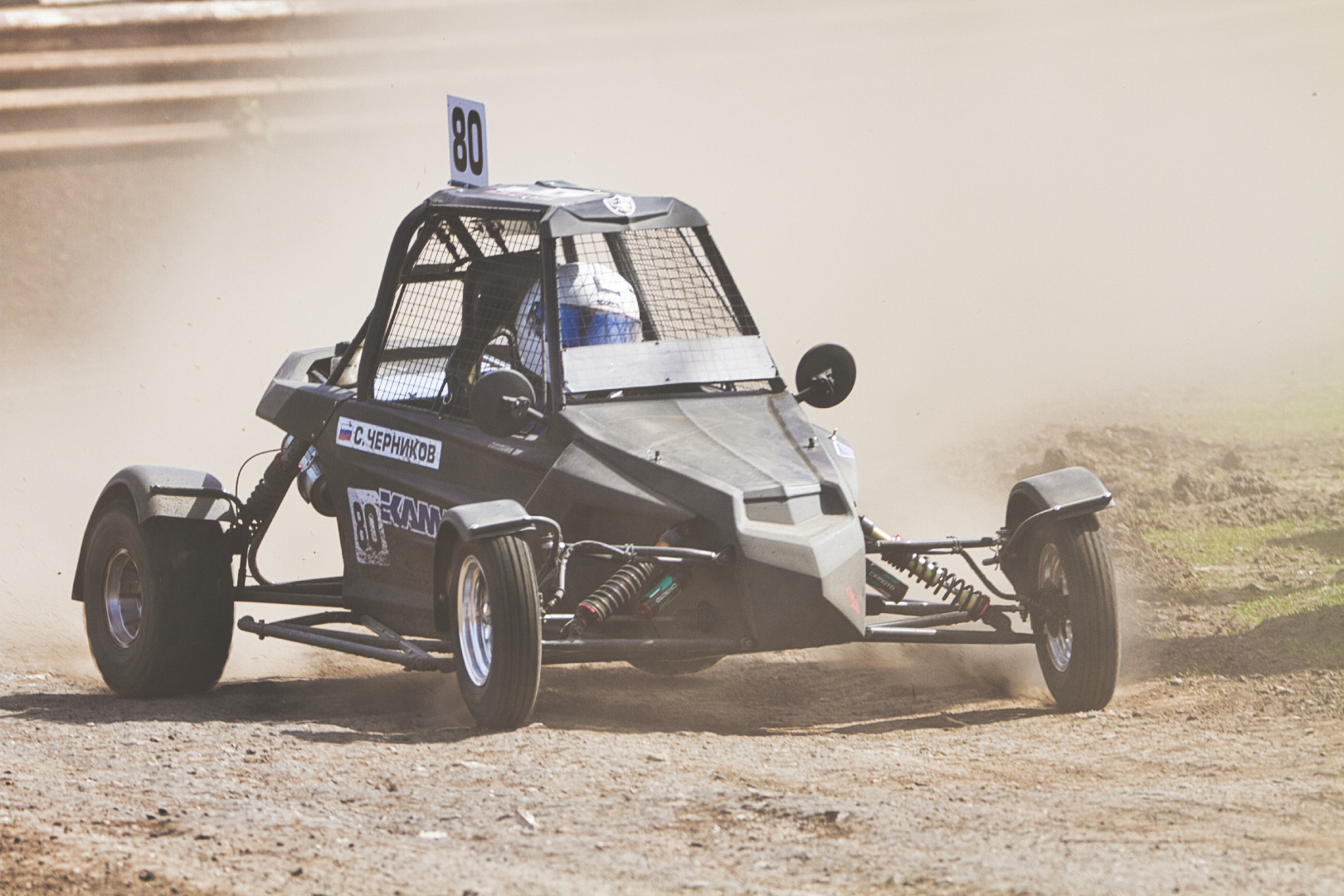 Традиционный автокросс «День победы». Фотограф Левченко Денис