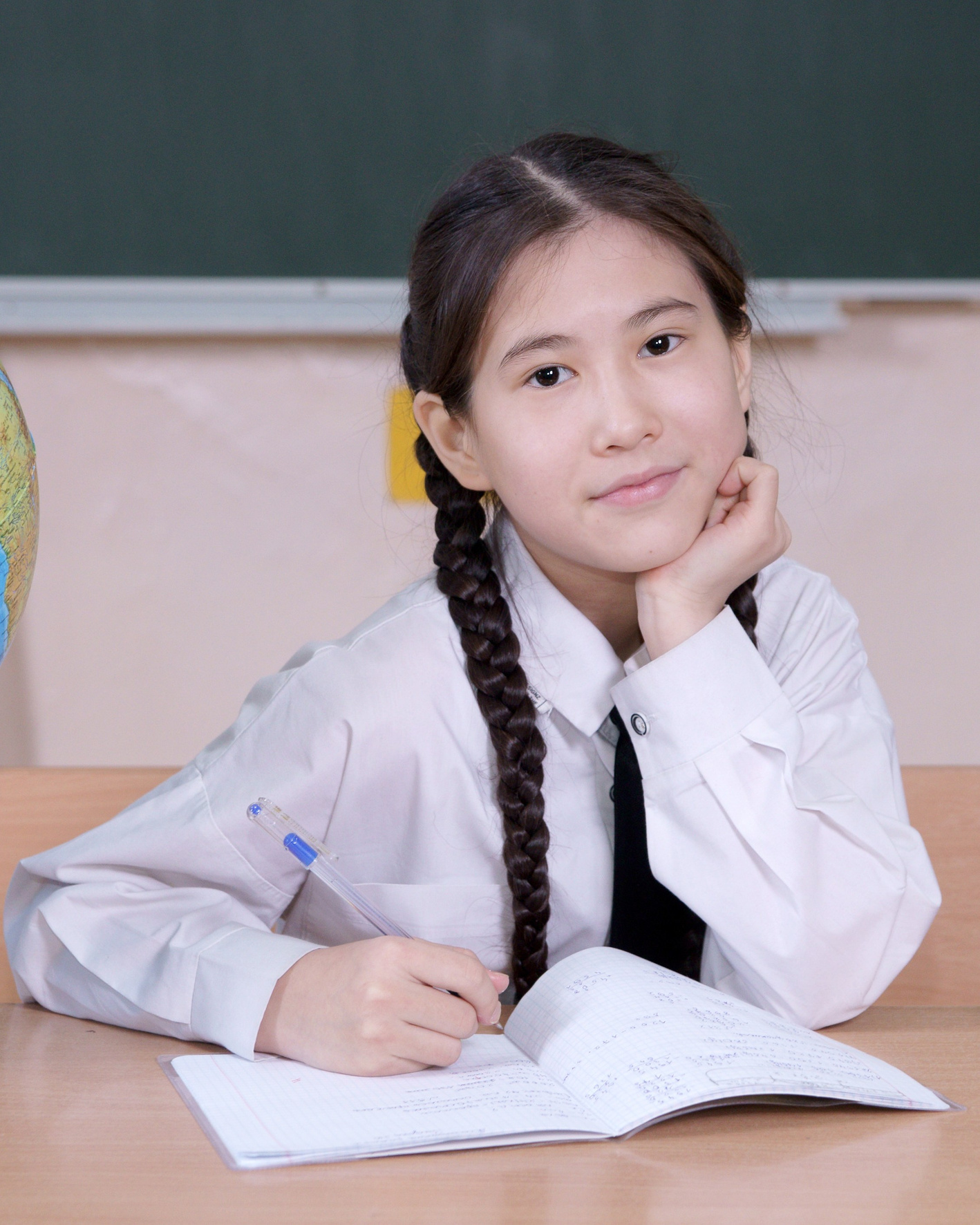 Выпускник начальной школы - школьная сьемка - портрет