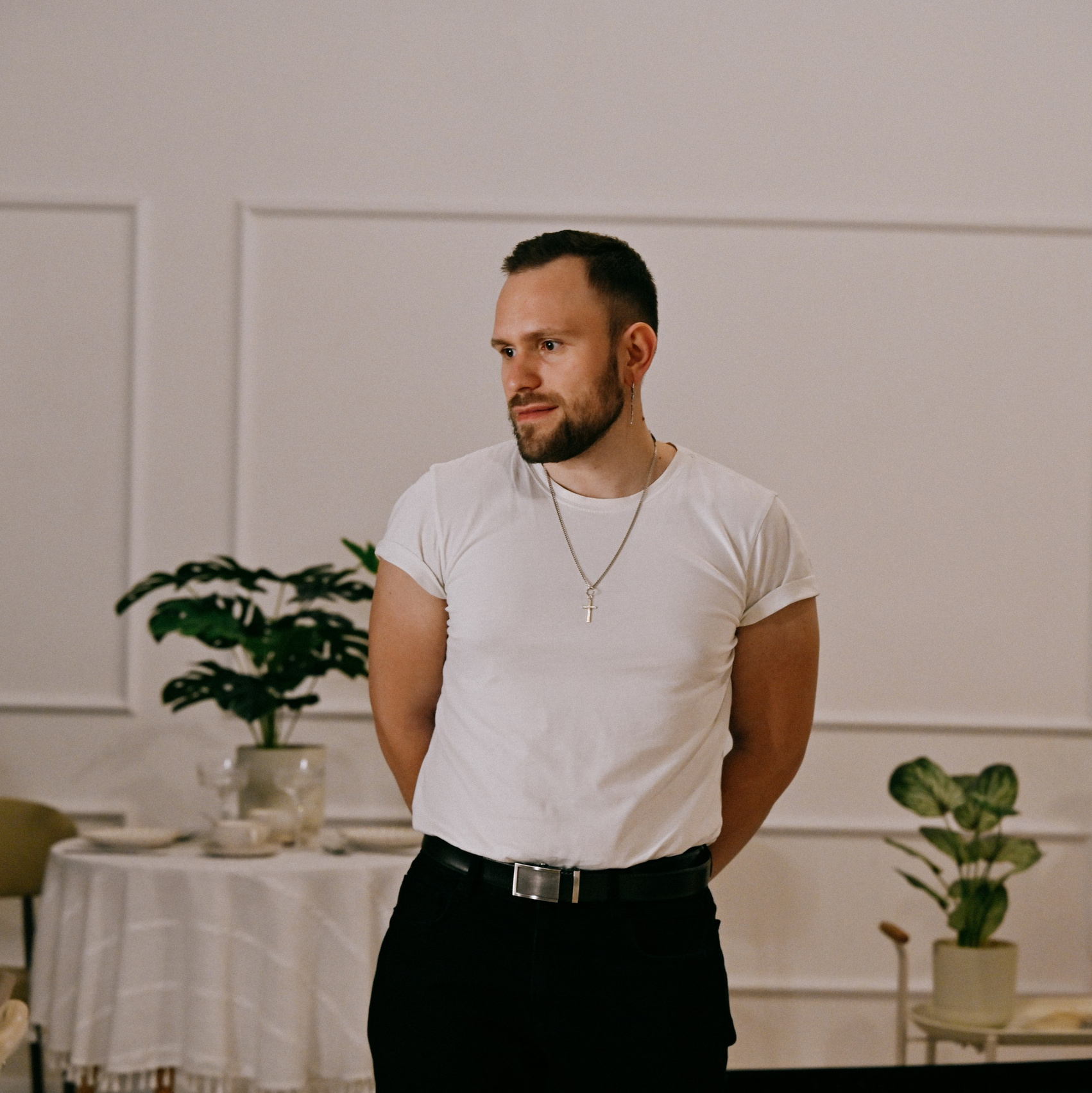 Контакты. Фотограф | Николай Кичигин