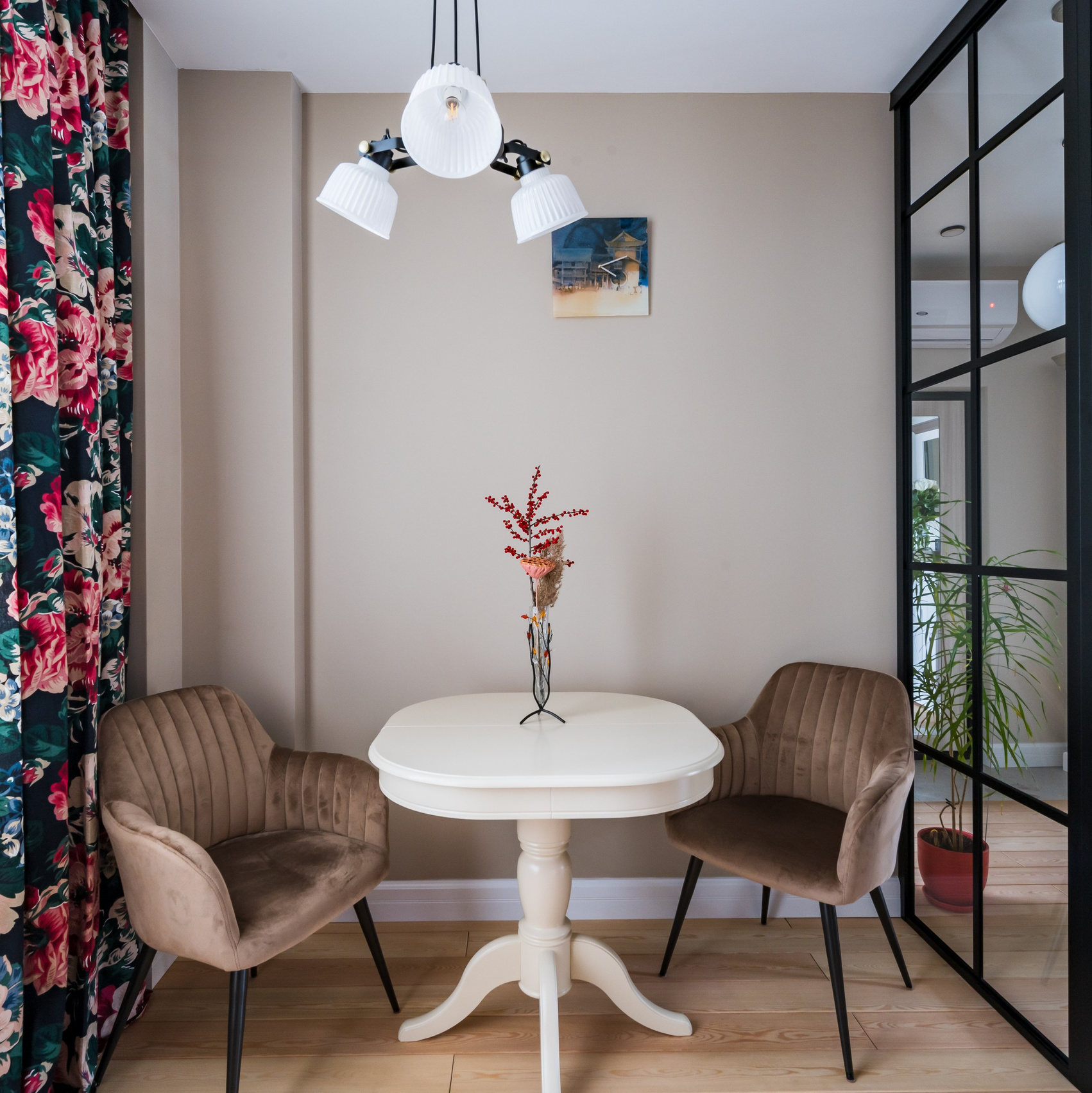 Контакты. Интерьерный Фотограф Москва Криста FLY Труфанова