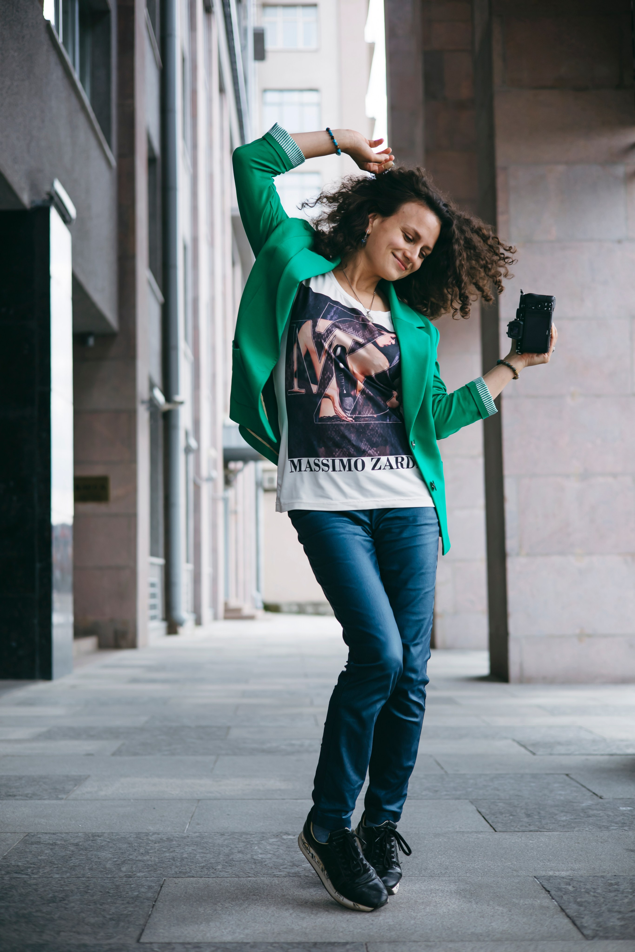 Фотограф Екатерина Пушан в фотостудии