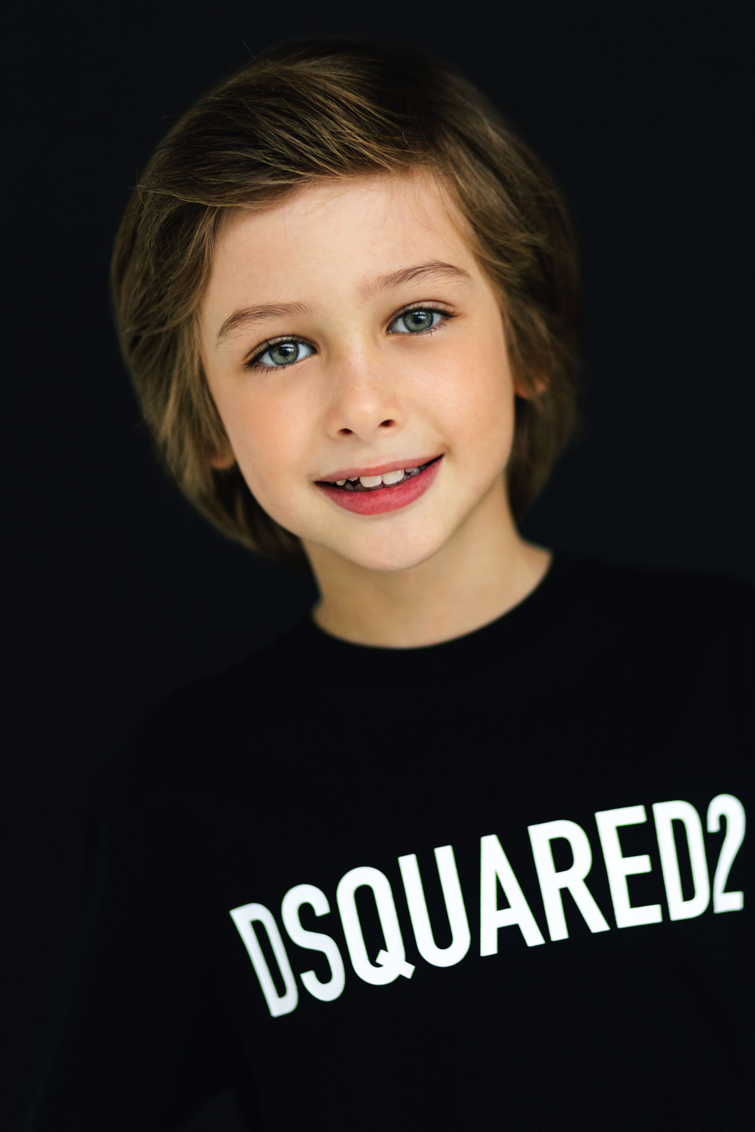 База моделей. Фотограф Полина Закирова