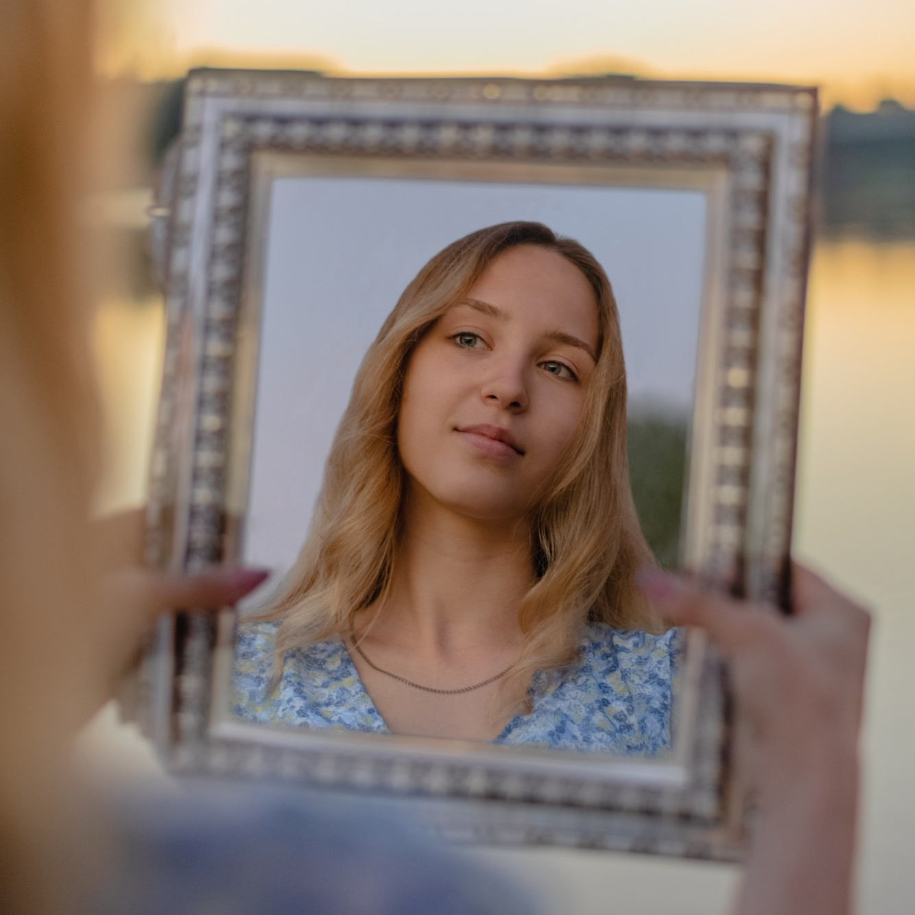 Контакты. Фотограф в Твери Юдина Полина