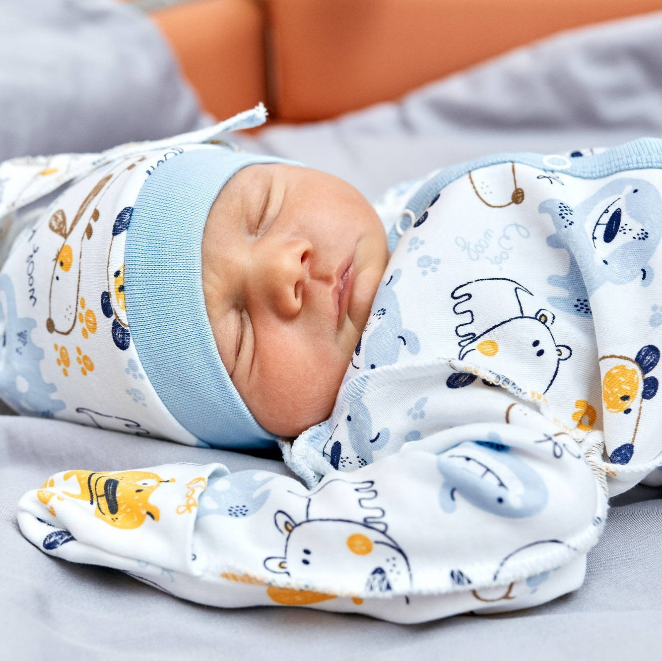 Фотограф на выписку в Москве, заказать услуги фотосъёмки — Цены и стоимость услуг профессионального фотографа для фотосессии выписки