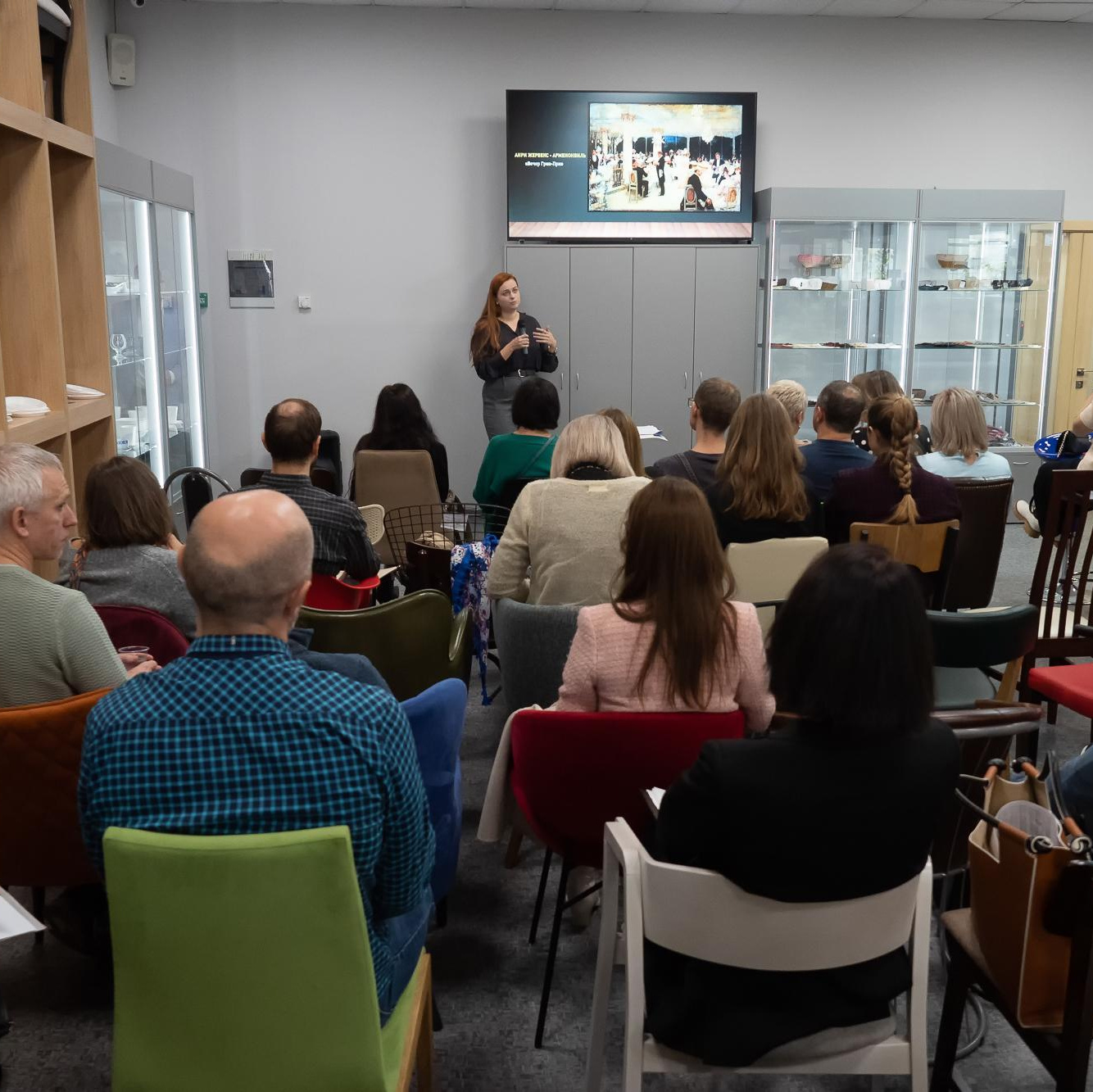 Exhibitions. Фотограф Женя Грош в Москве