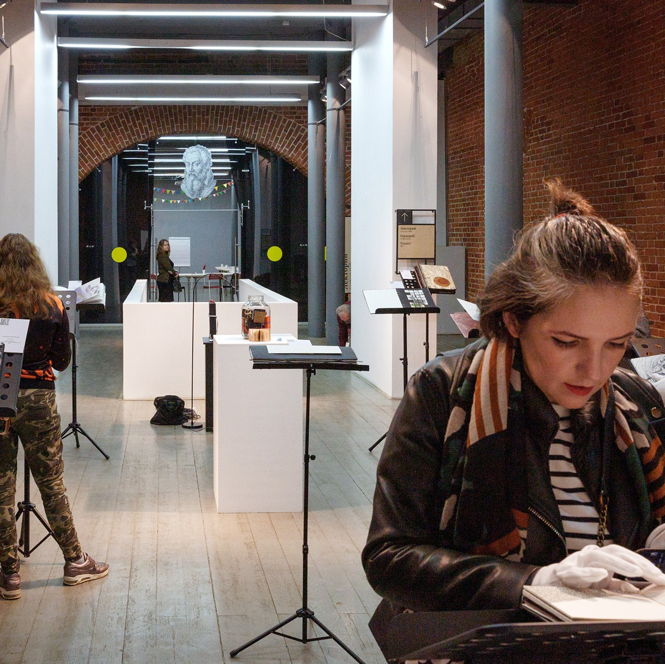 Кураторские проекты. Современная художница Елена Алексеева (Alpha_Vita)