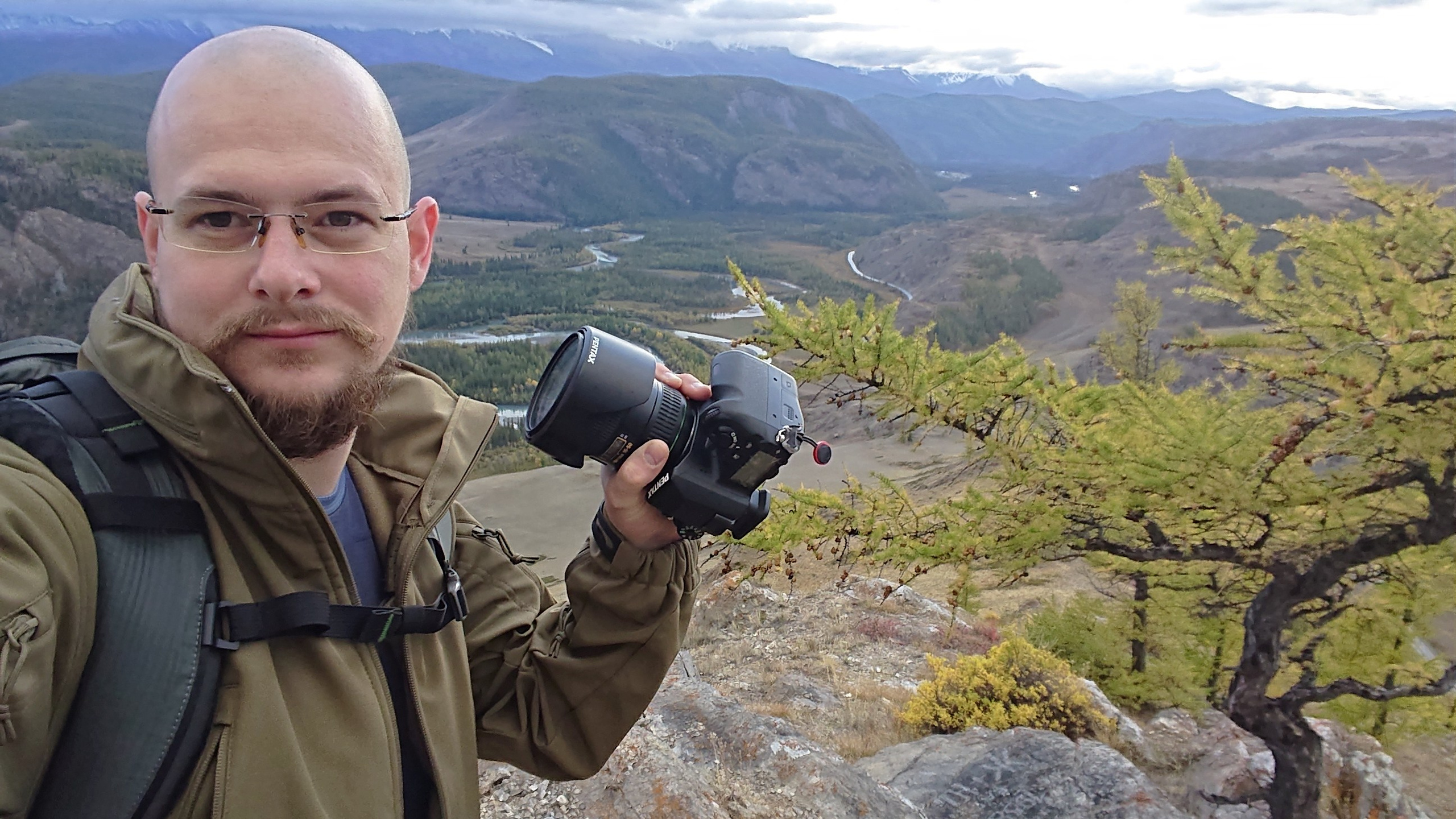 Это не фотошоп. Я видел это в горах Алтая. Семоха Валерий. Фотограф