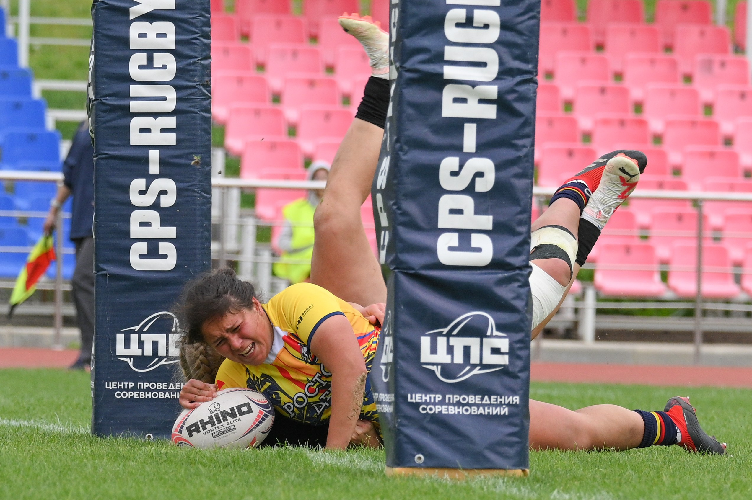 Александра Ефанова заносит попытку