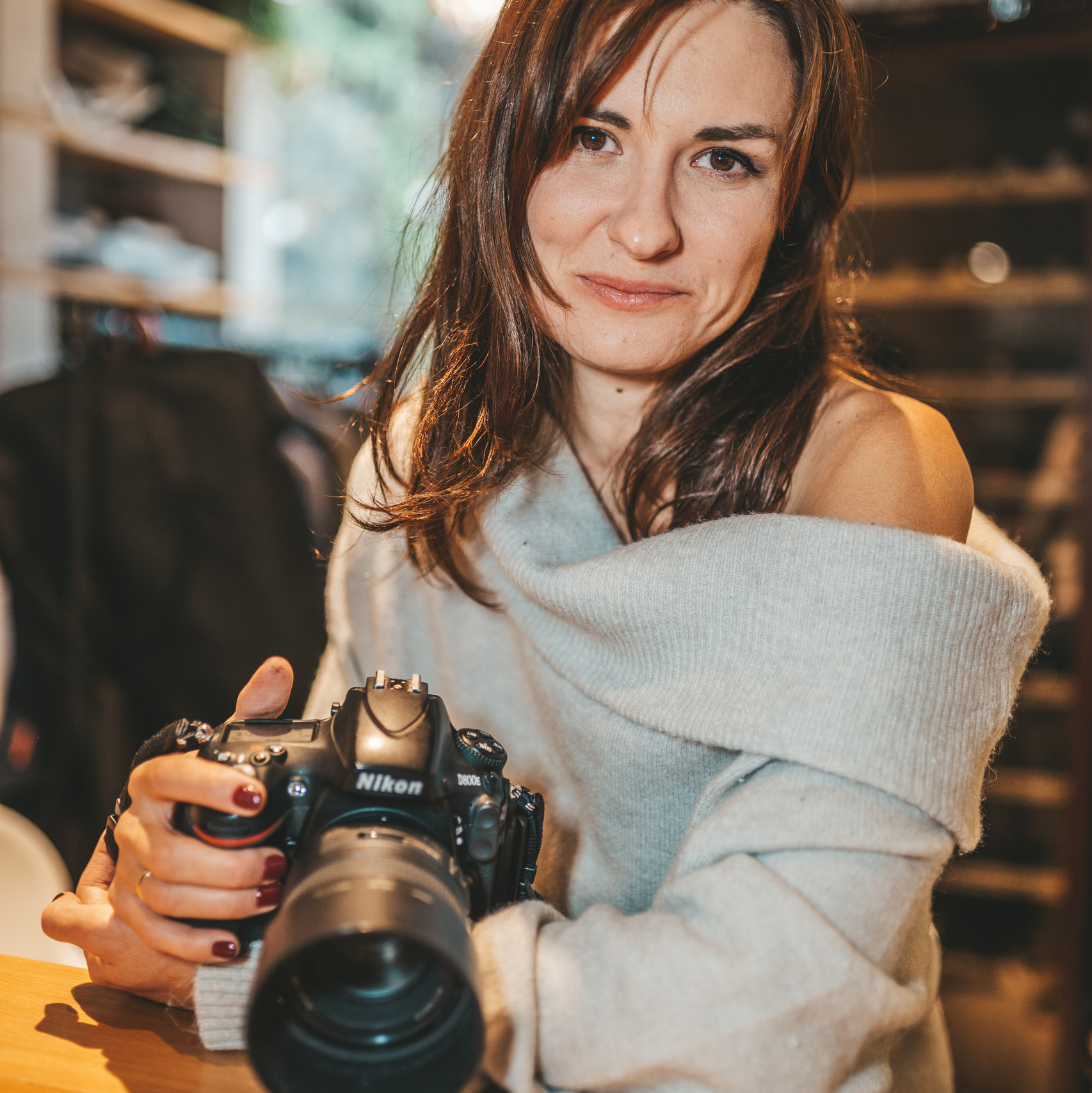 Контакты. Фотограф для контента Мария Золотарева (СПб)