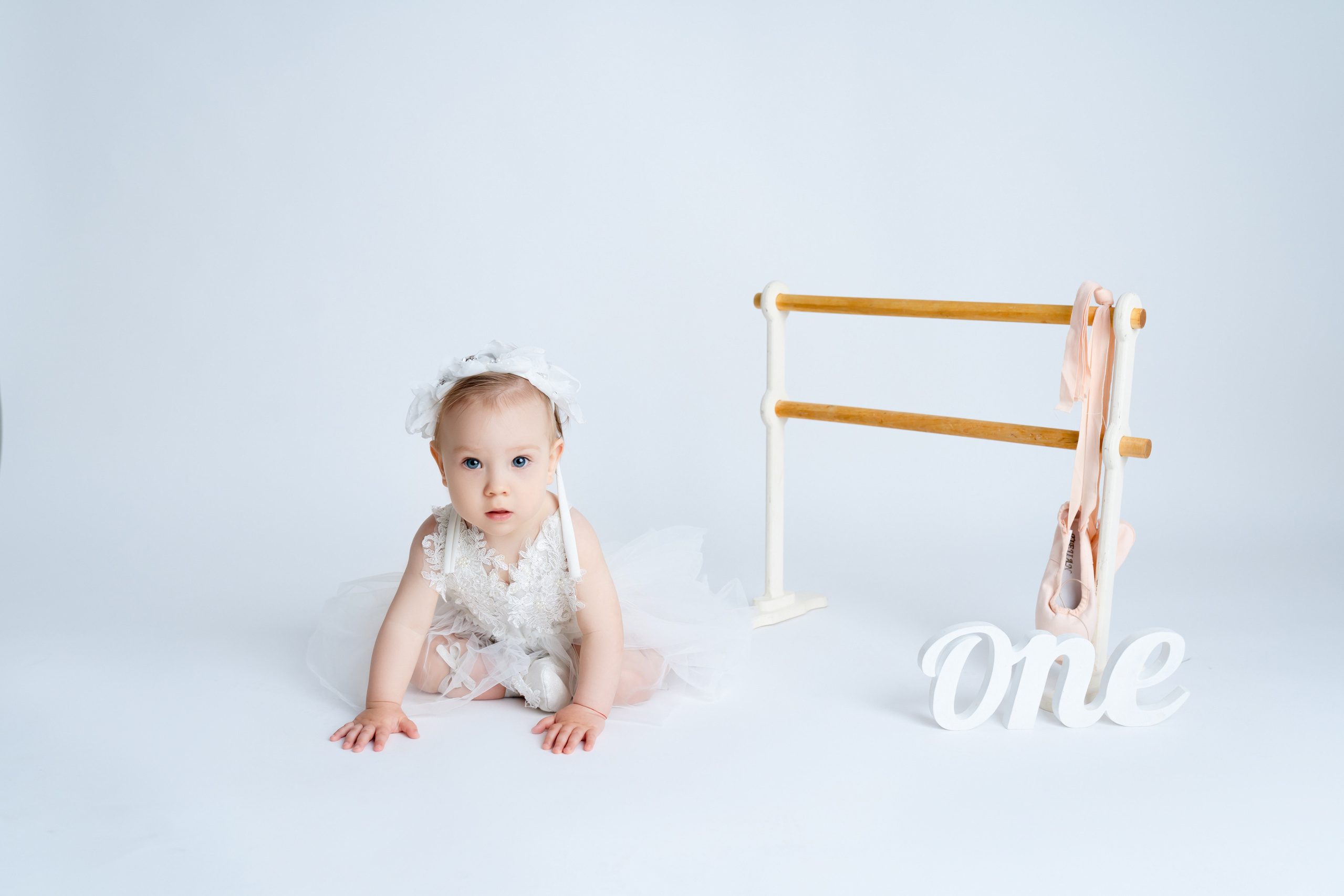 Годовасие для девочки. Фотограф newborn, беременности в стиле vogue, фотопроекты. Москва