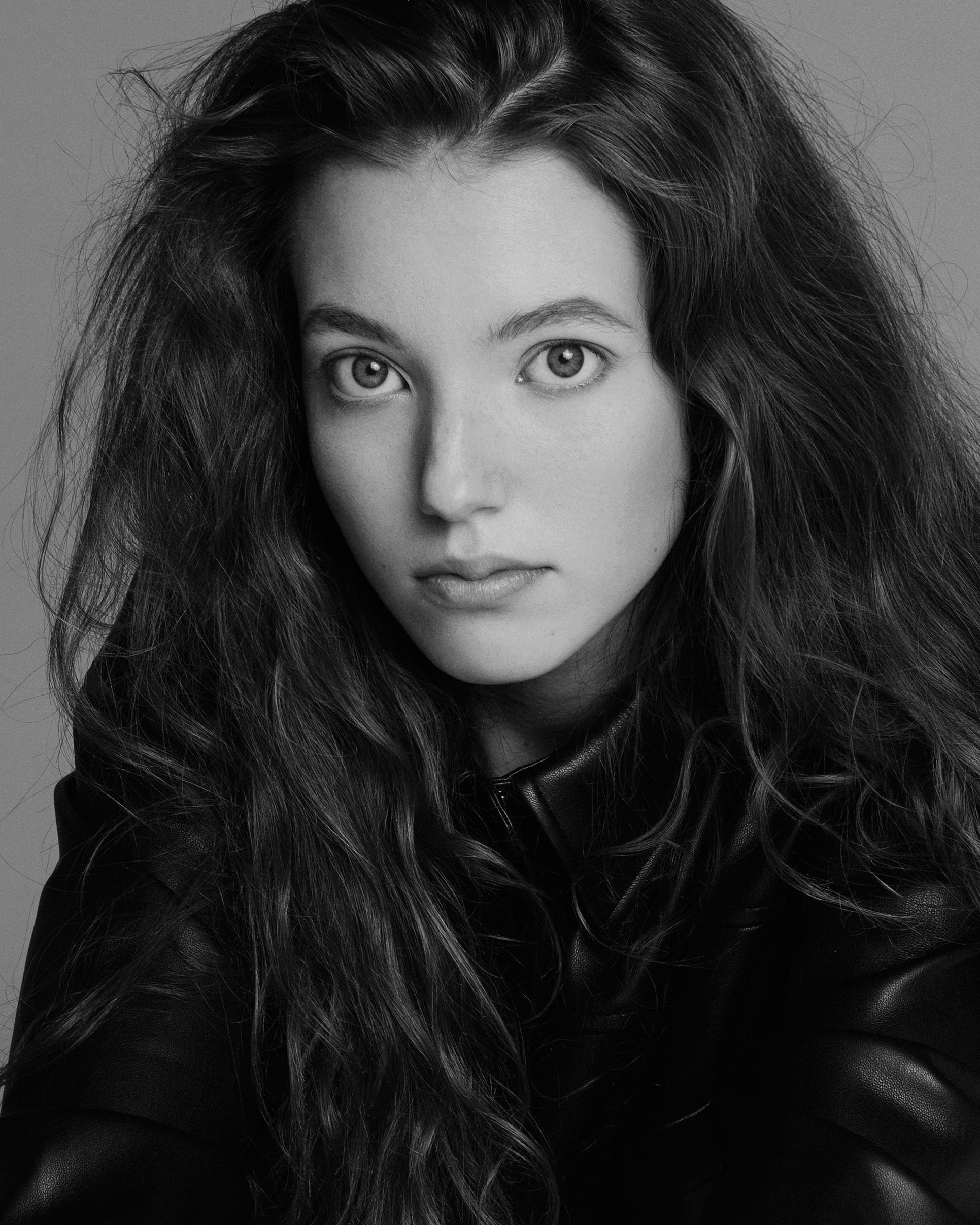 КОНТАКТЫ. Фотограф в Москве Казакова Анна