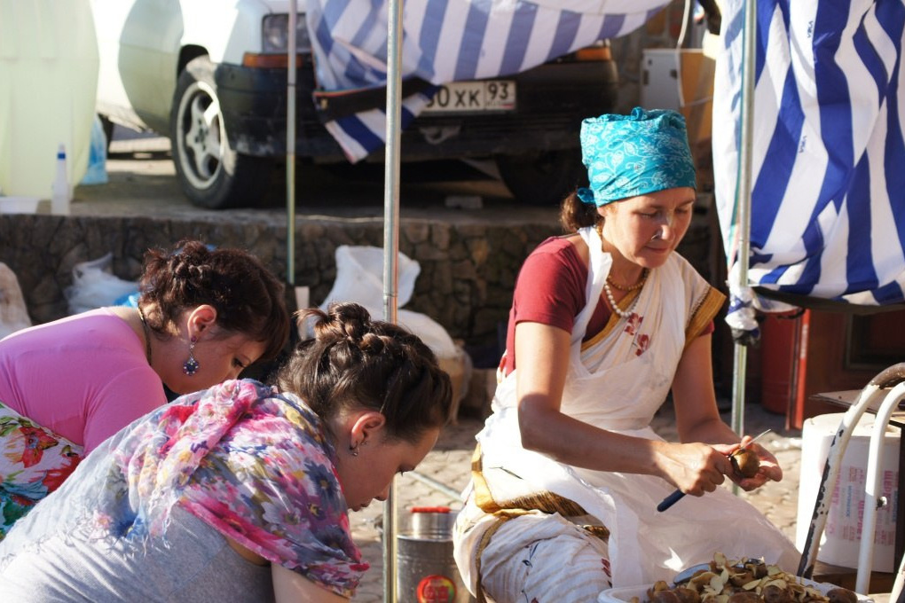 Начало программы в зоне наводнения 8 июля 2012 года. Пища для Жизни