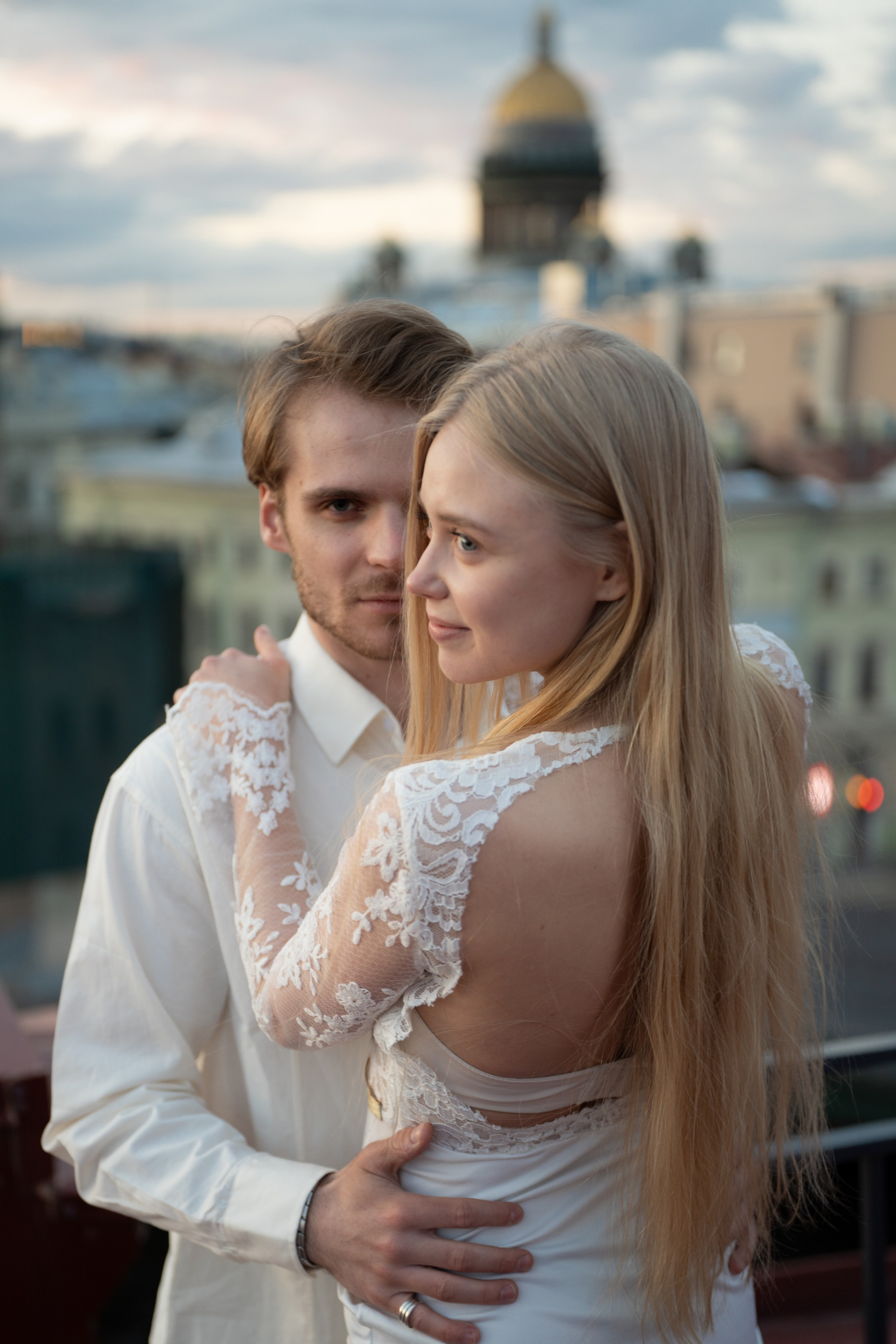 Стоимость услуг свадебного фотографа в санкт-петербурге. Свадебный фотограф Александр Невский в Санкт-Петербурге