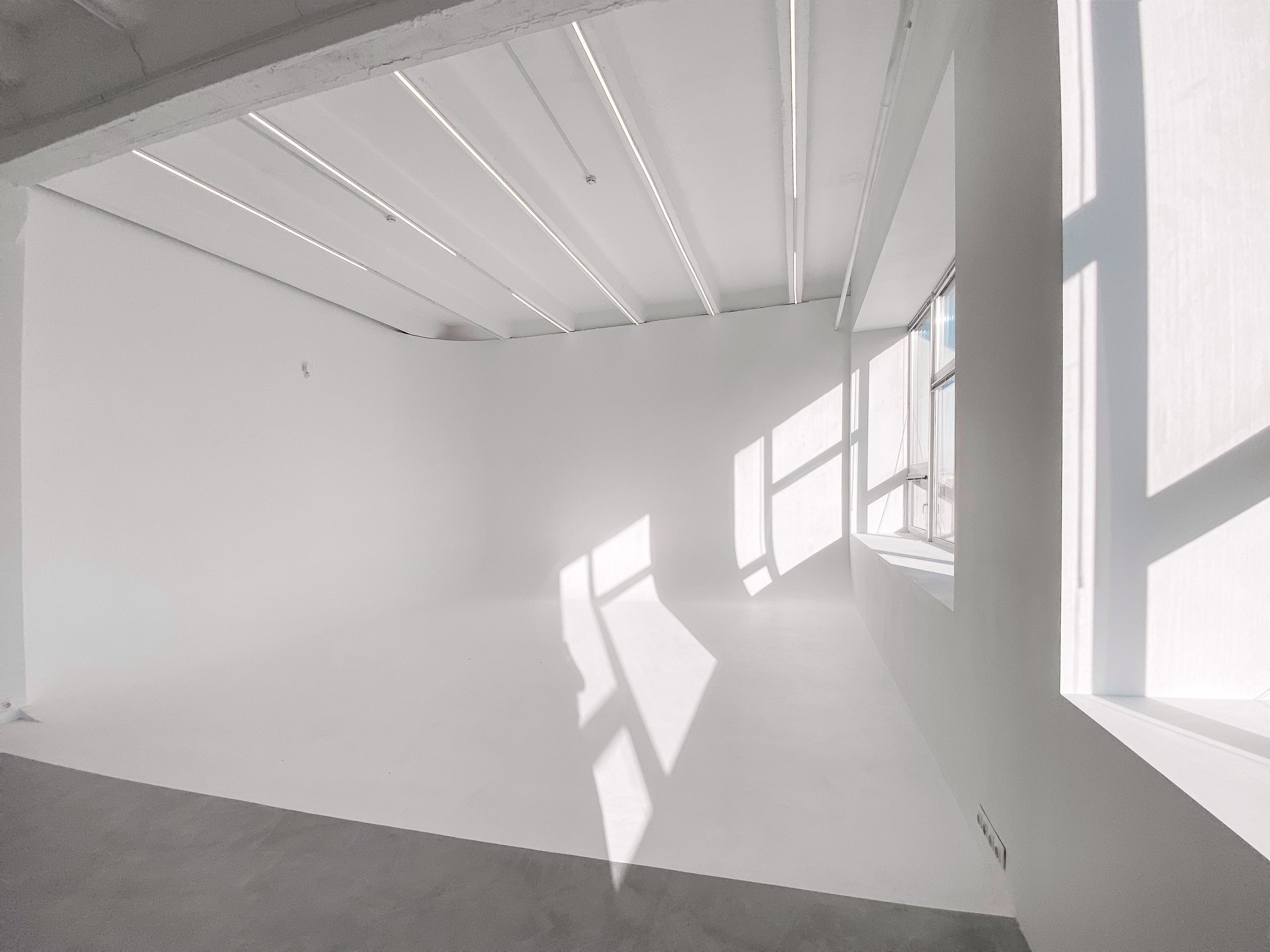 Локации и фотостудии в Санкт-Петербурге для женской фотосессии