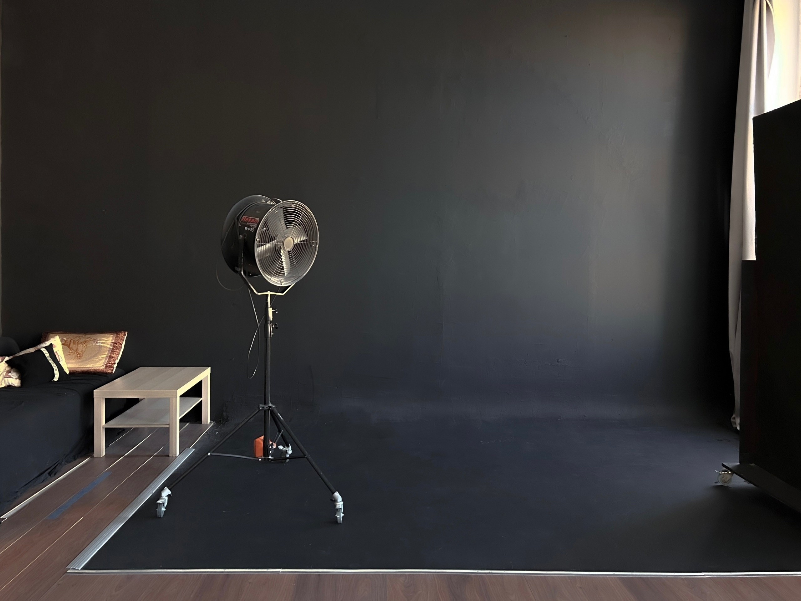 ЧБ. Фотостудия Di studio