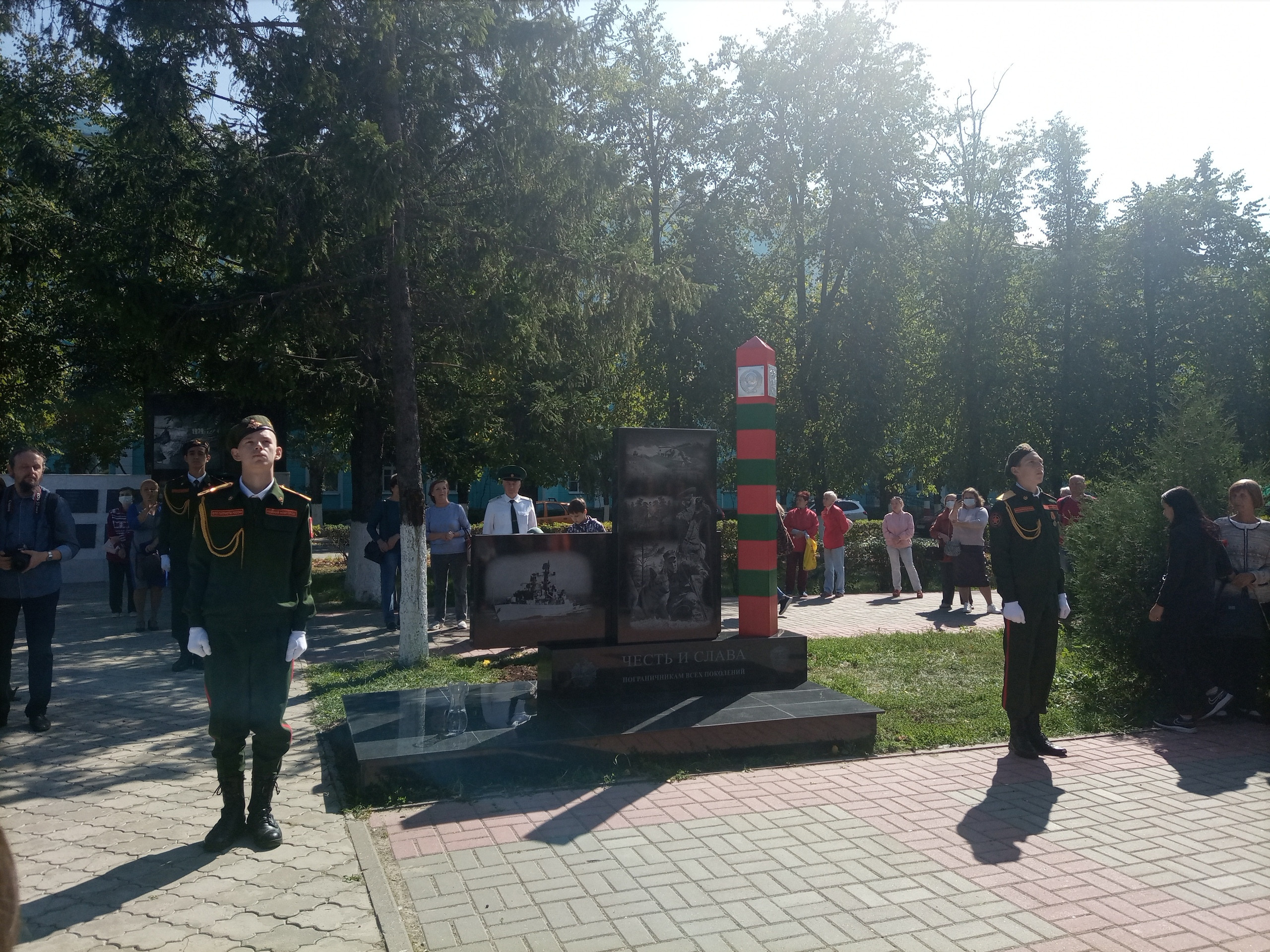 Открытие памятной стеллы — ПОГРАНИЧНИКАМ ВСЕХ ПОКОЛЕНИЙ. НРОО КЦ "Собаковод"