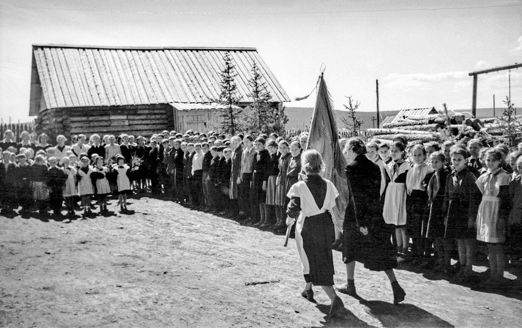 Как поменялась школьная фотография за последние 100 лет. Репортажный фотограф в Нижнем Новгороде — Екатерина Шугаева