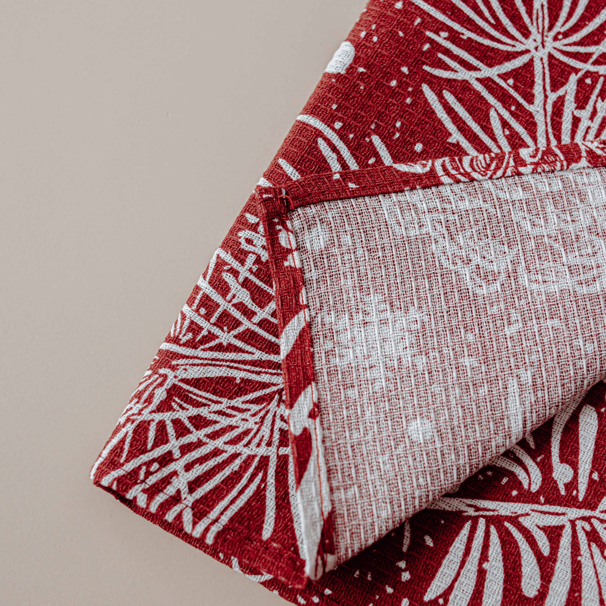 Предметная съёмка для маркетплейсов и соц.сетей. Фотограф в Санкт-Петербурге Марина Парникова