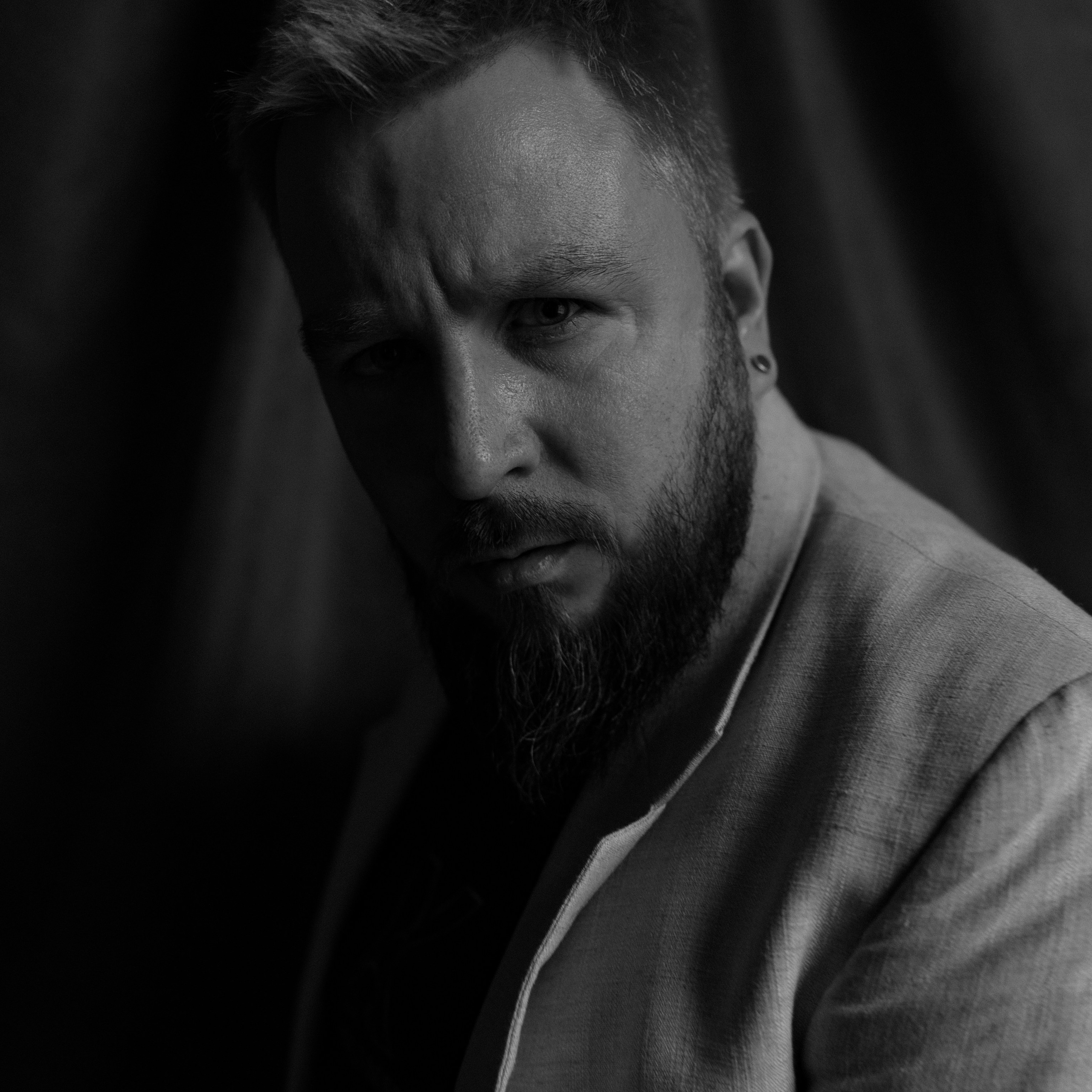 Contacts. Алексей Демидов — фотограф в Санкт-Петербурге