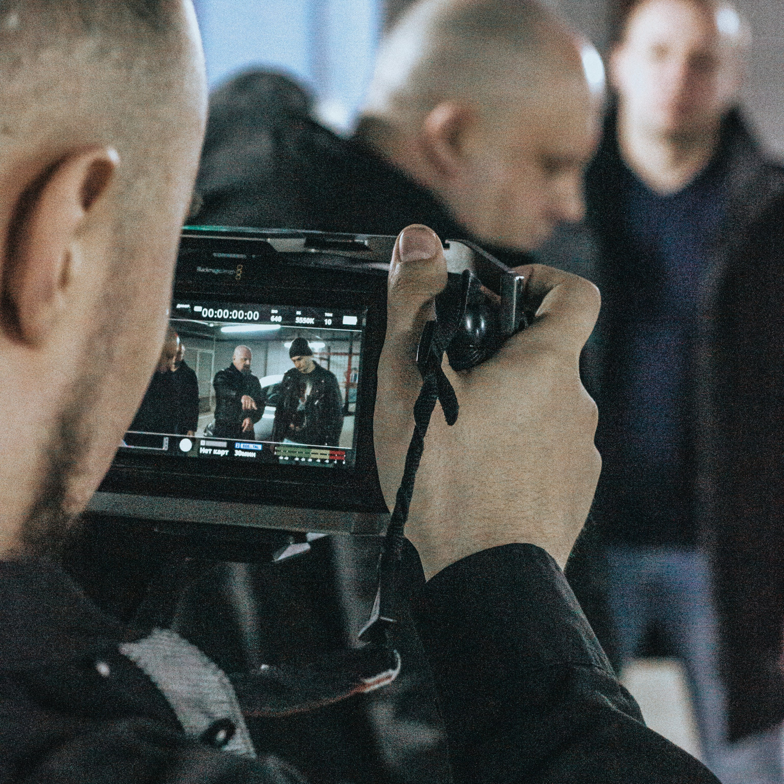 MOVIE FAMILY PRODUCTION