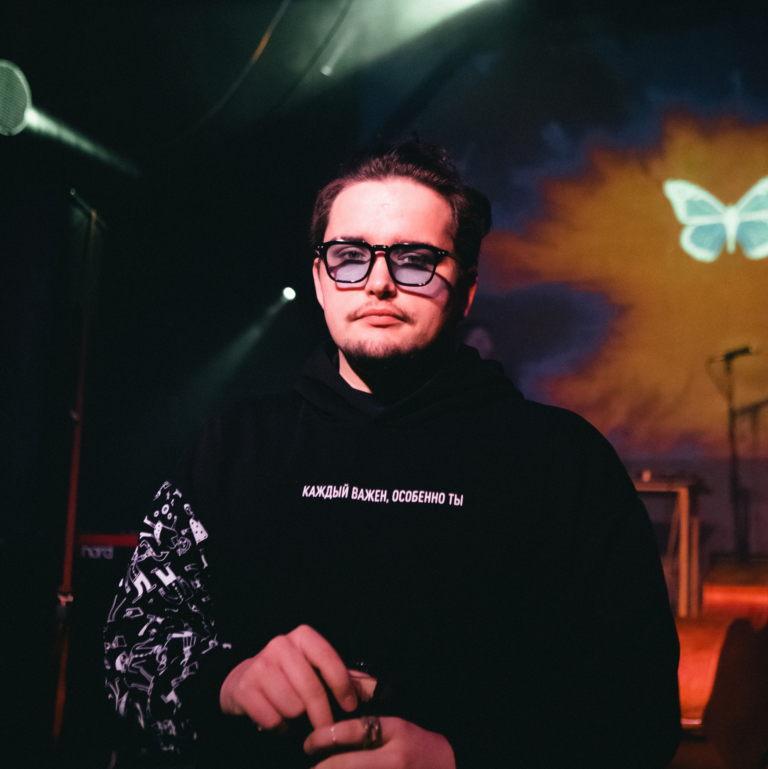 Контакты. Контент фотограф Илья Урс