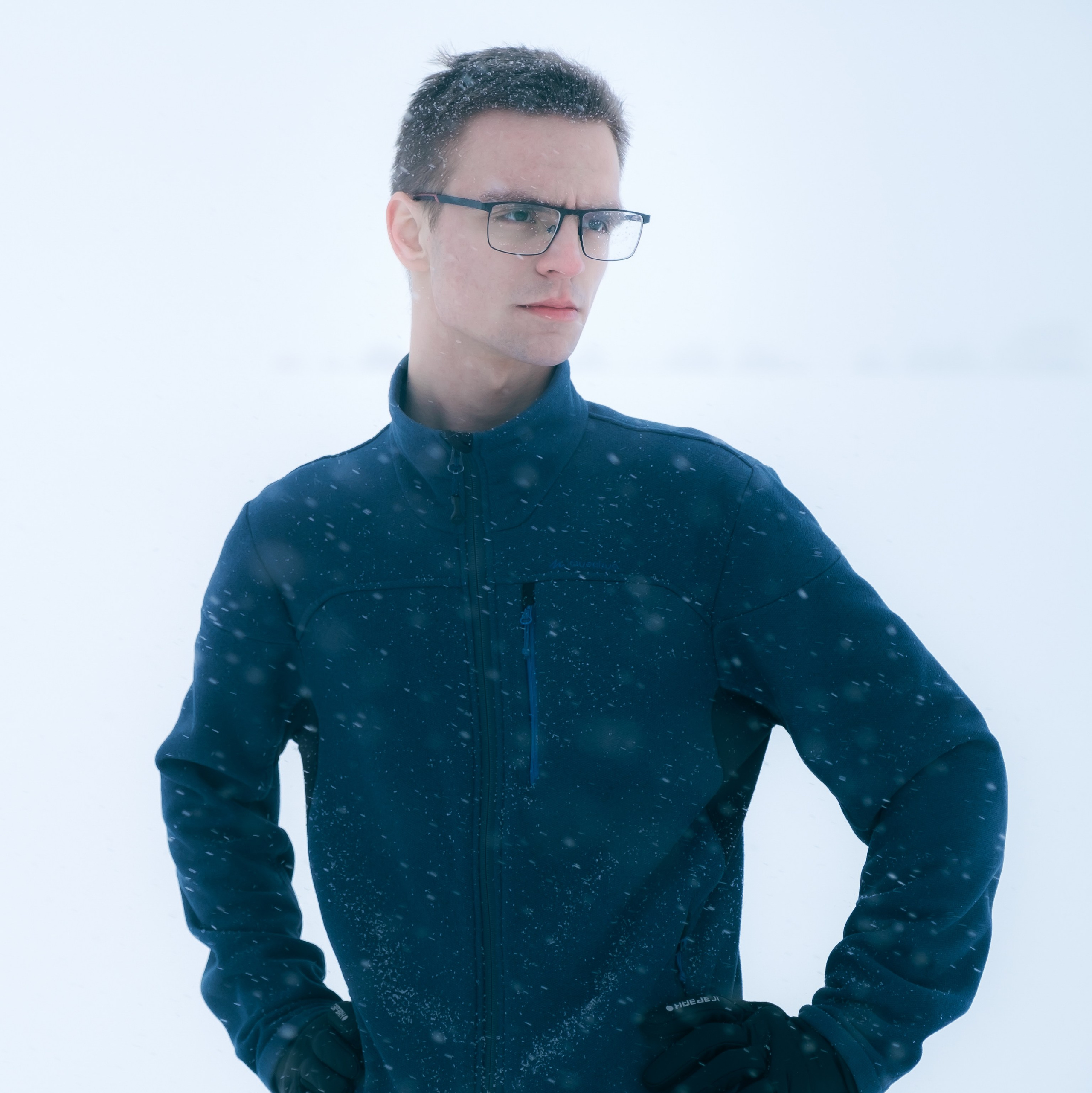 Контакты. Фото- видеограф в Москве Василий Васвормич