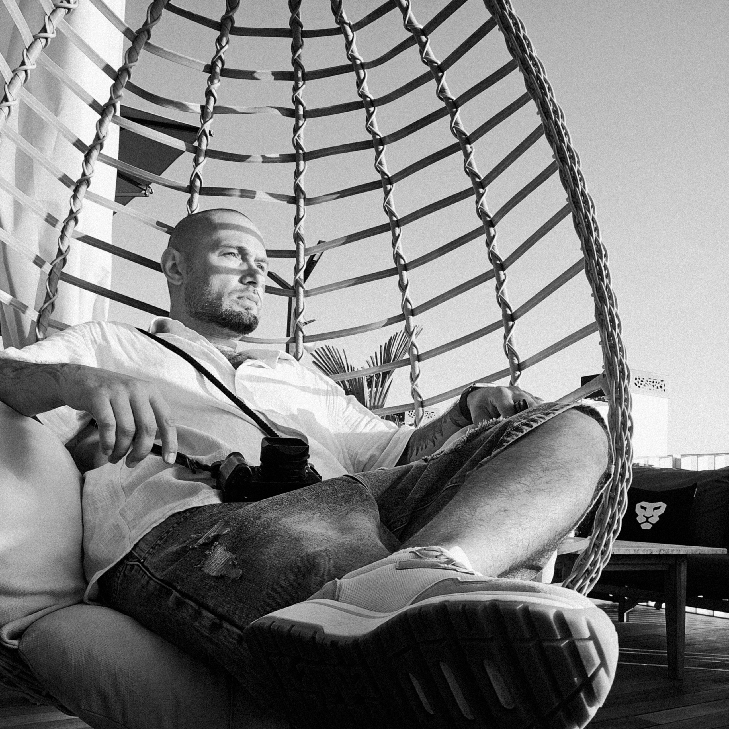 Фотограф, видеограф, оператор, клипмэйкер, ИИ -креатор, нейросети, Москва — Сочи