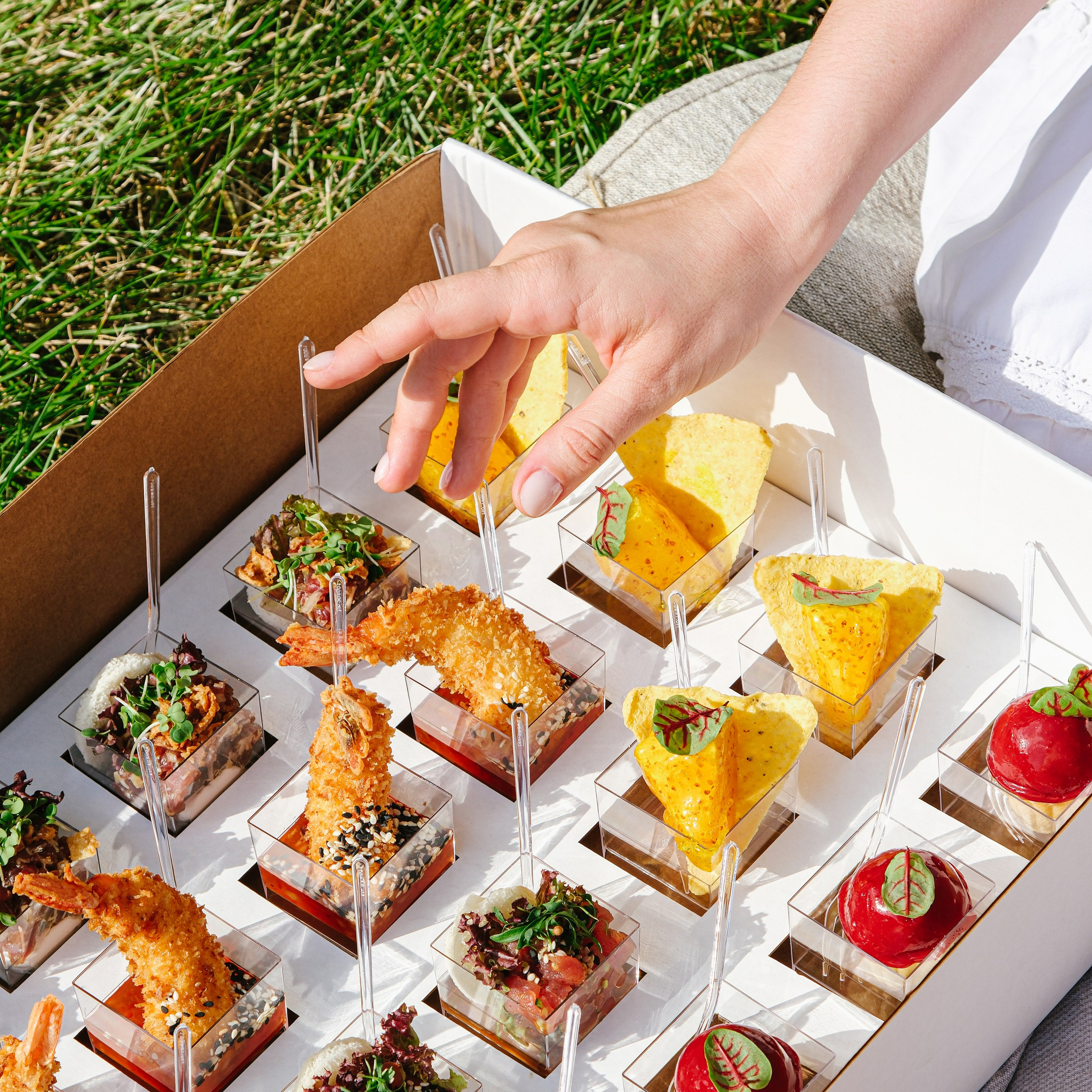 Цены. Предметный фотограф в СПб | Съемка для Wildberries, Ozon, рекламы | Алан Ульбашев